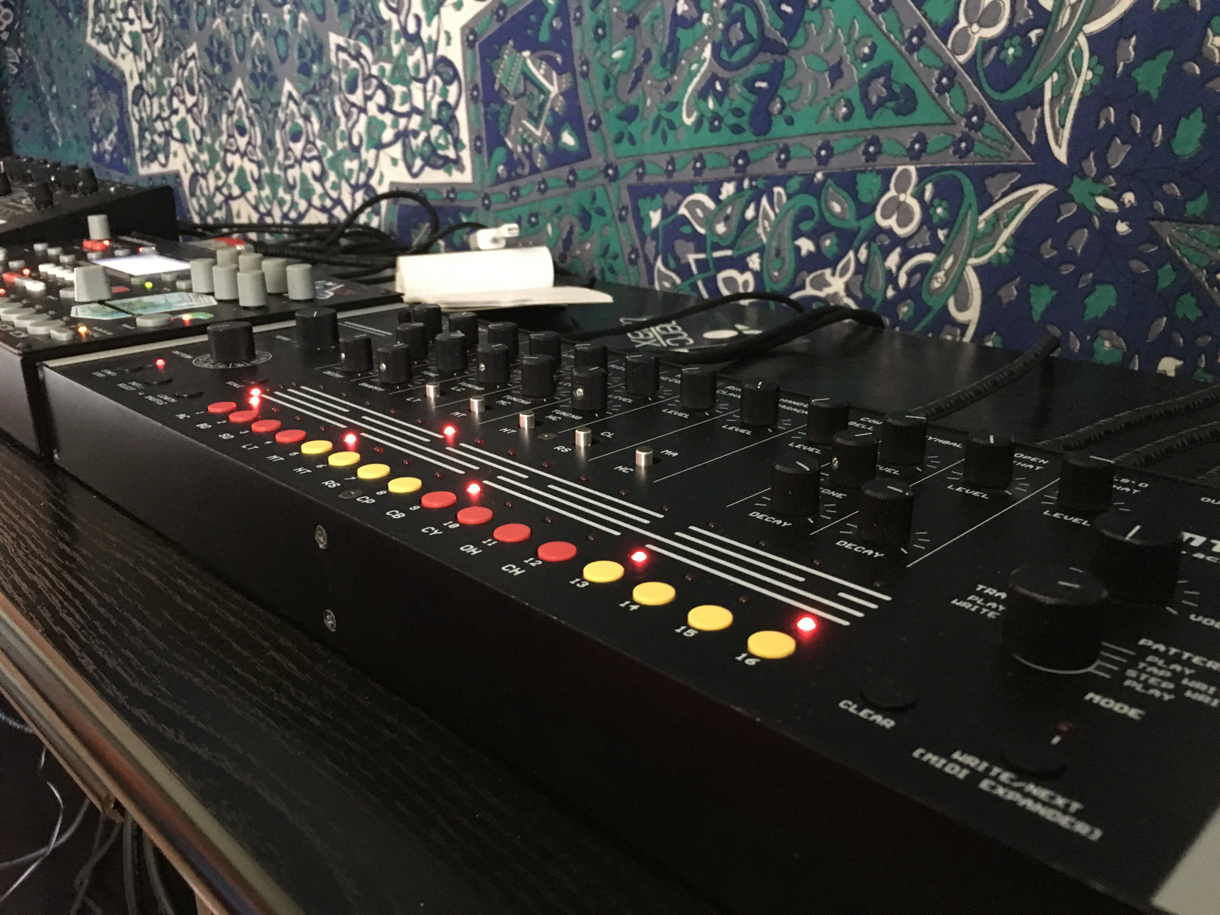 MIAMI Acidlab Miami Audiofanzine