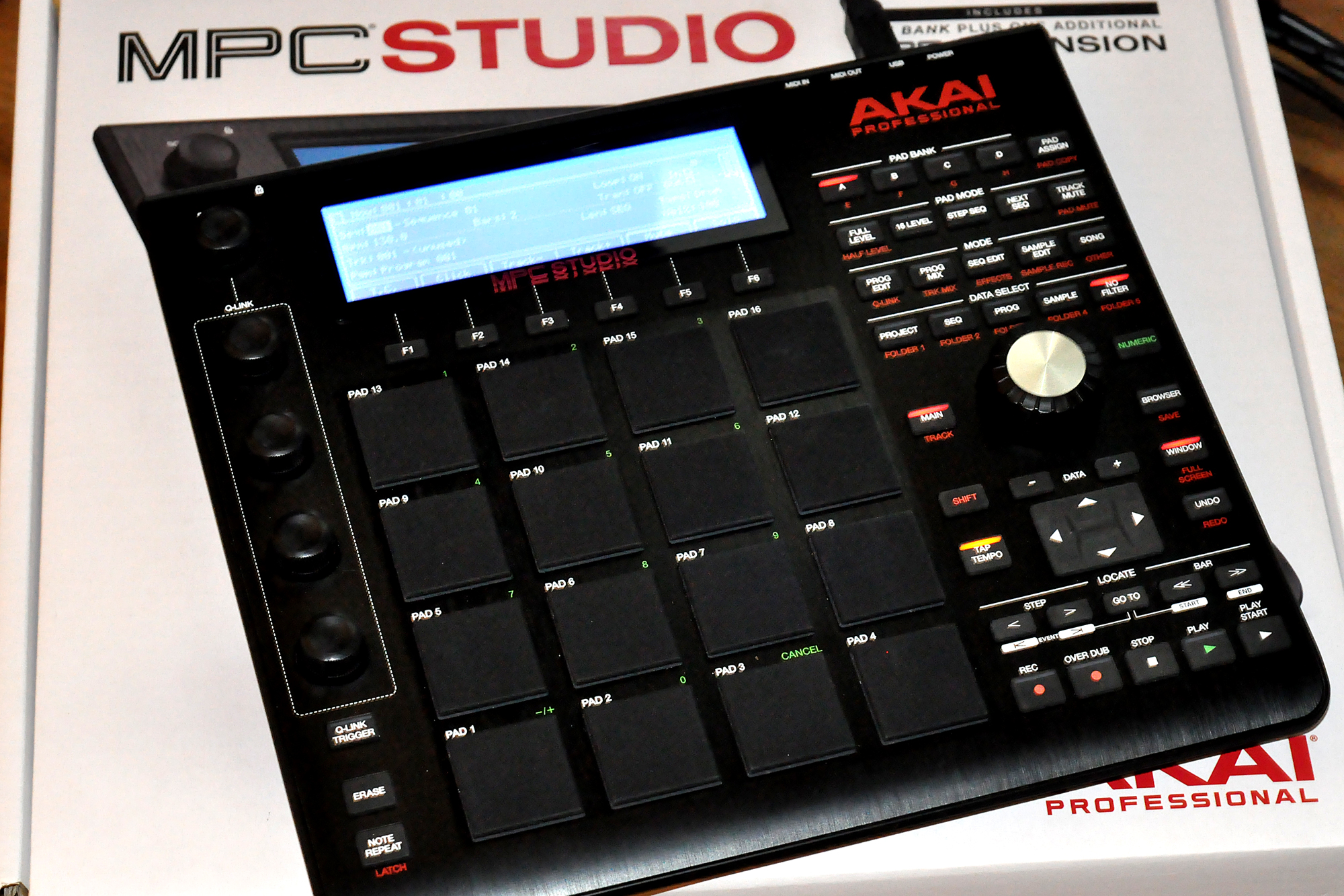 美品】AKAI MPC Studio Black - オーディオ機器