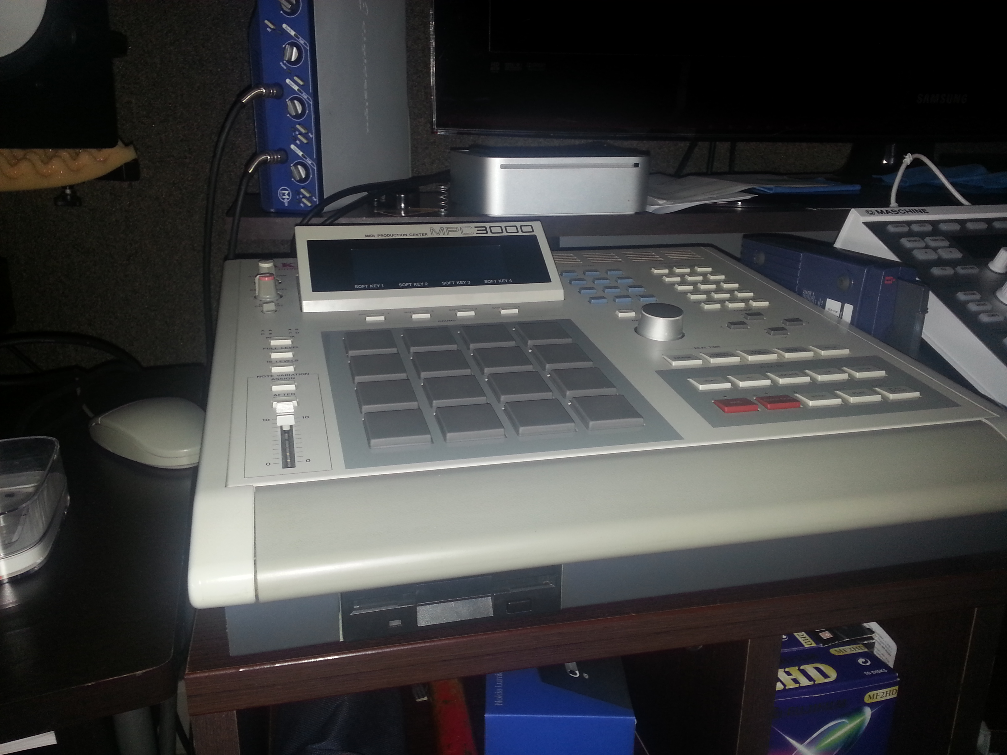 Akai Mpc 500 Instruction Manual Akai Mpc 500 Instruction Manual ...