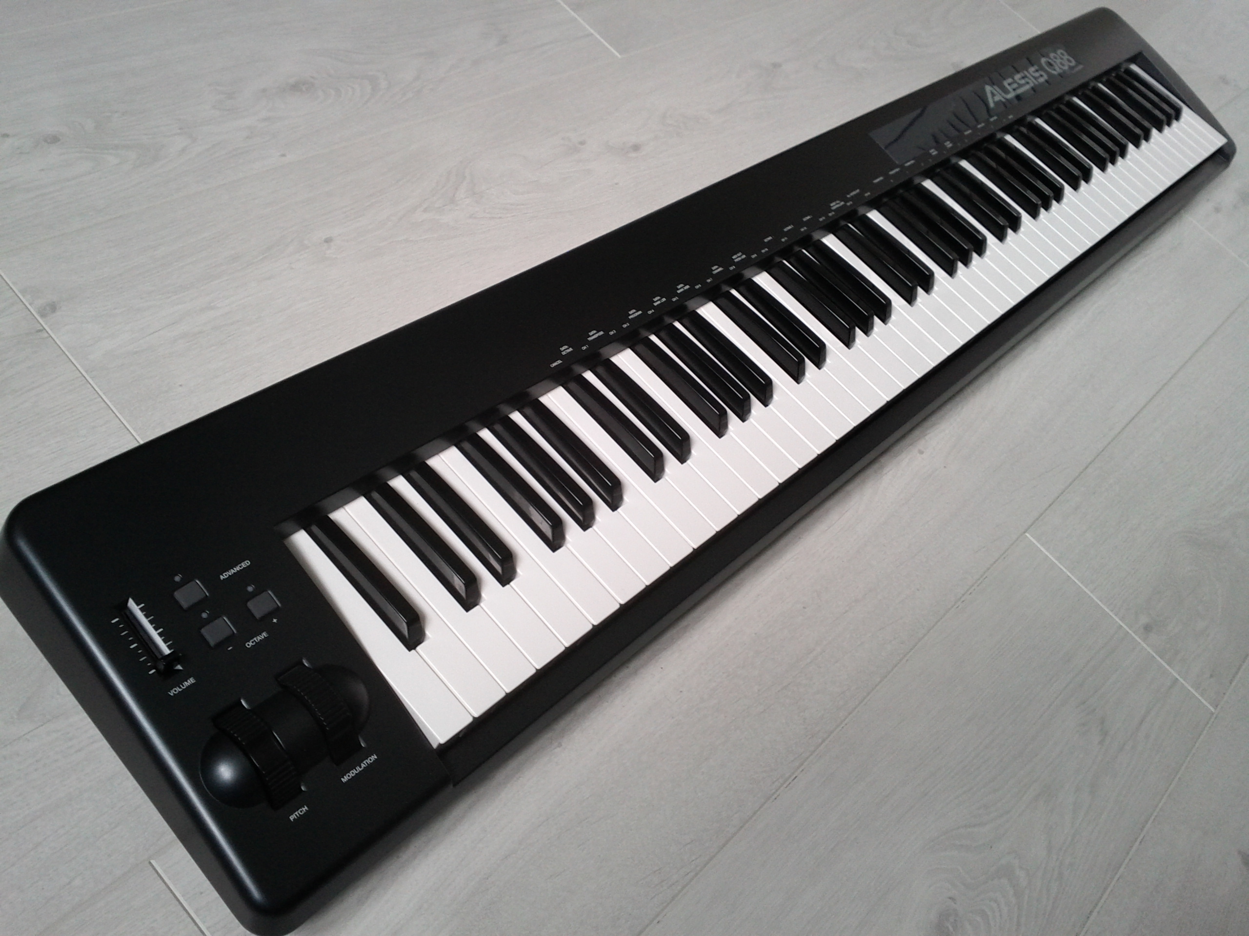 Alesis Q88 image (912927) Audiofanzine