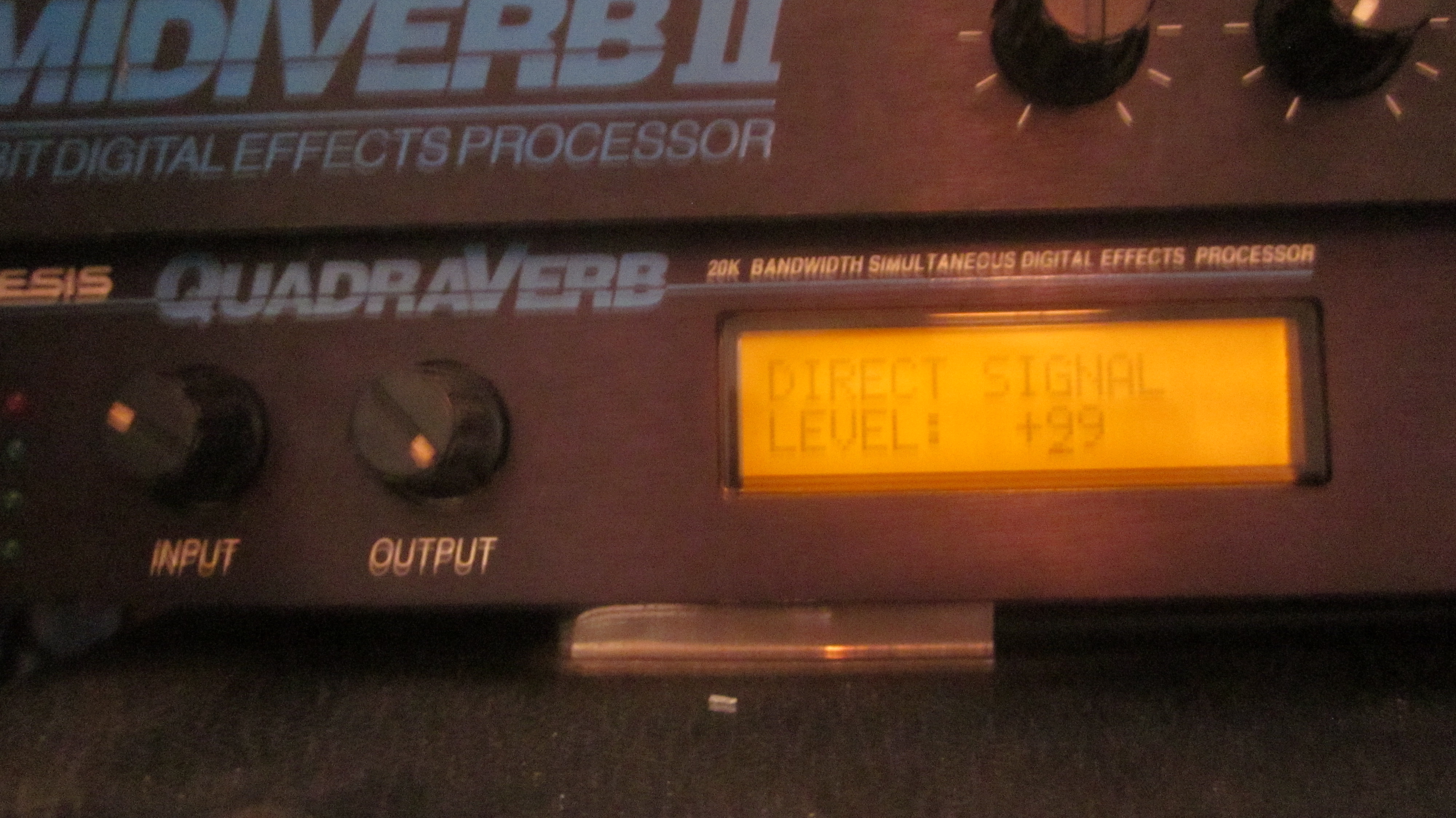 QUADRAVERB Alesis QuadraVerb Audiofanzine