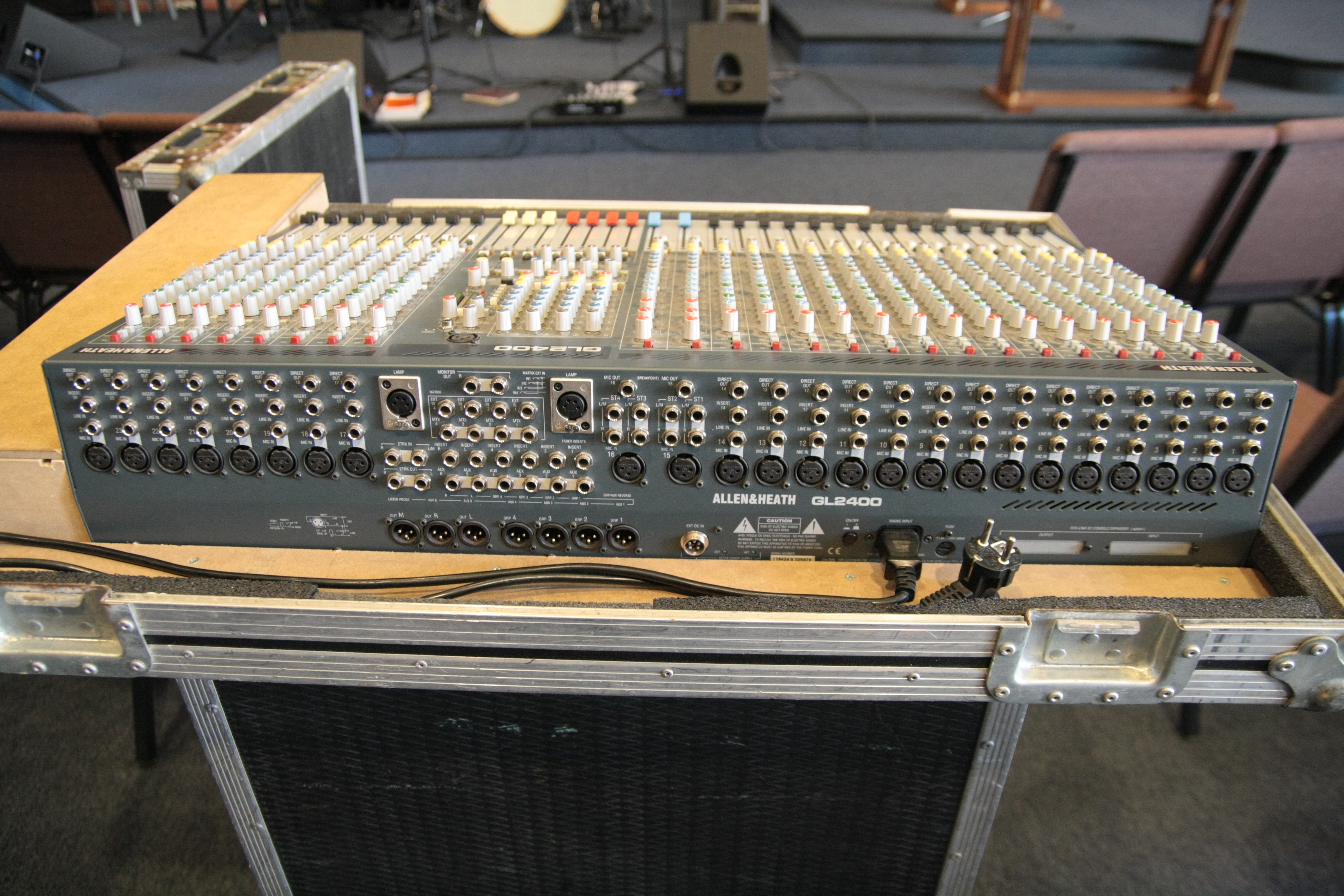 Allen & Heath GL240024 image (957834) Audiofanzine