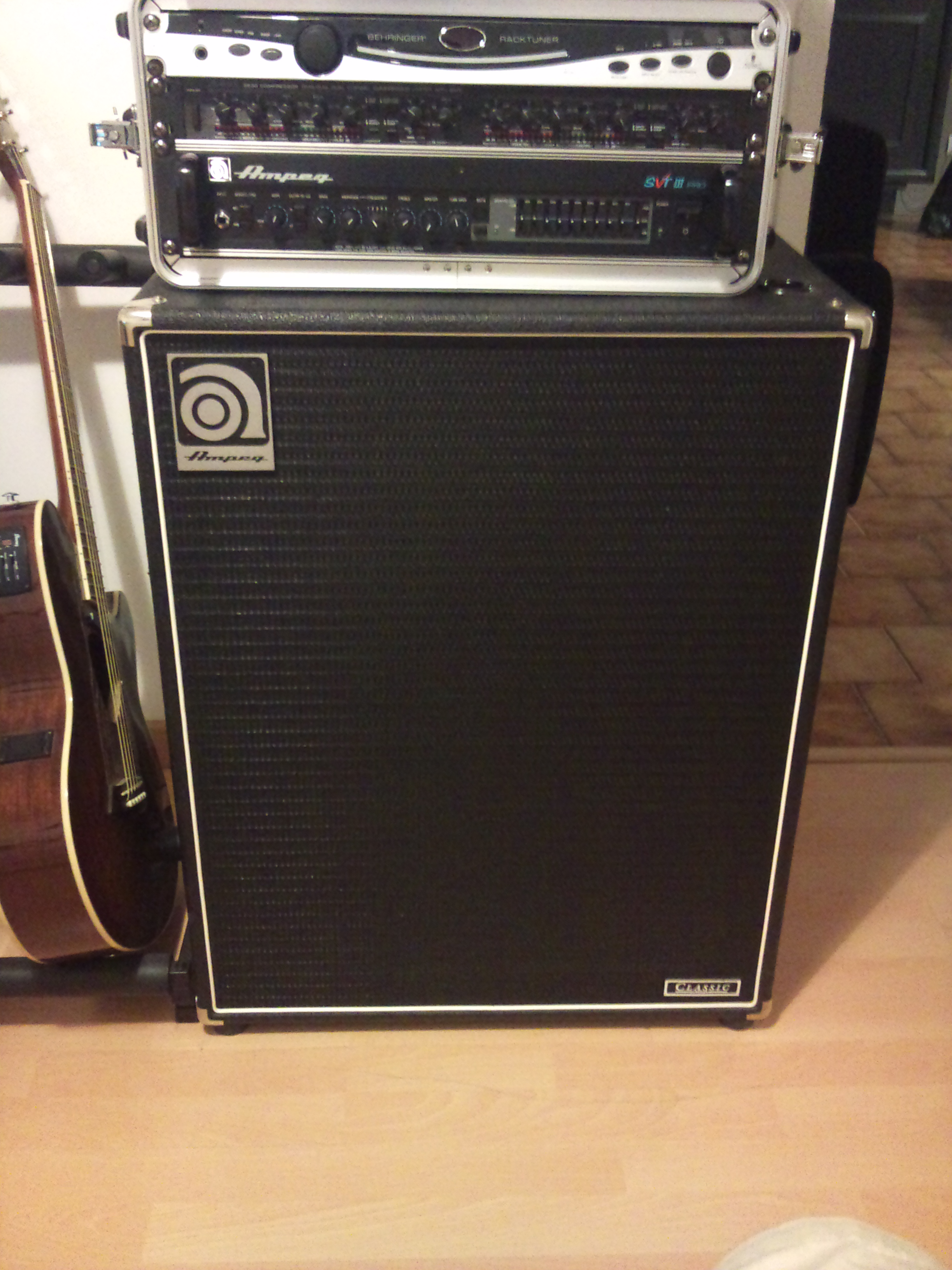 ampeg-heritage-svt-410hlf-image-416640-audiofanzine
