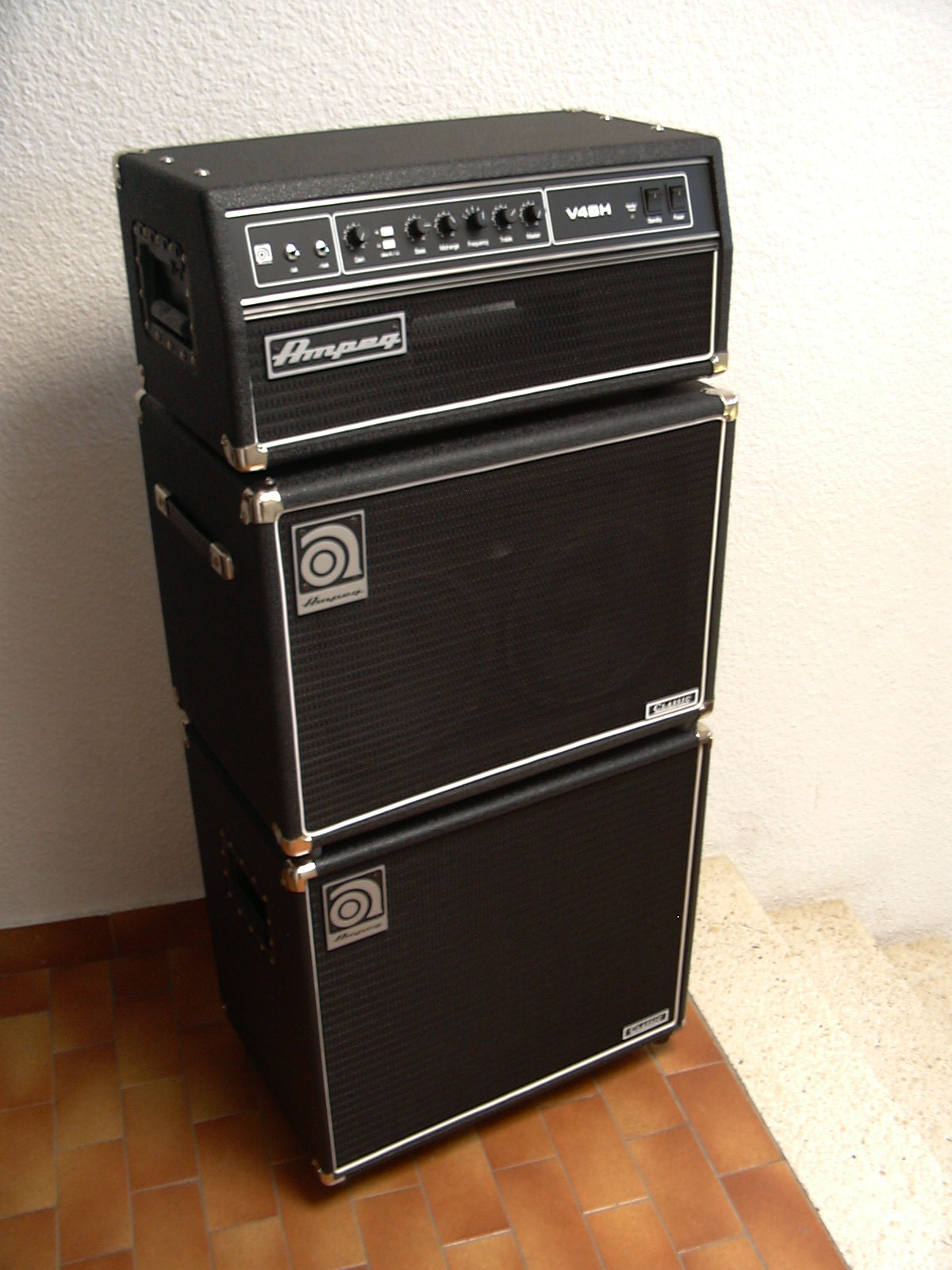 ampeg 210