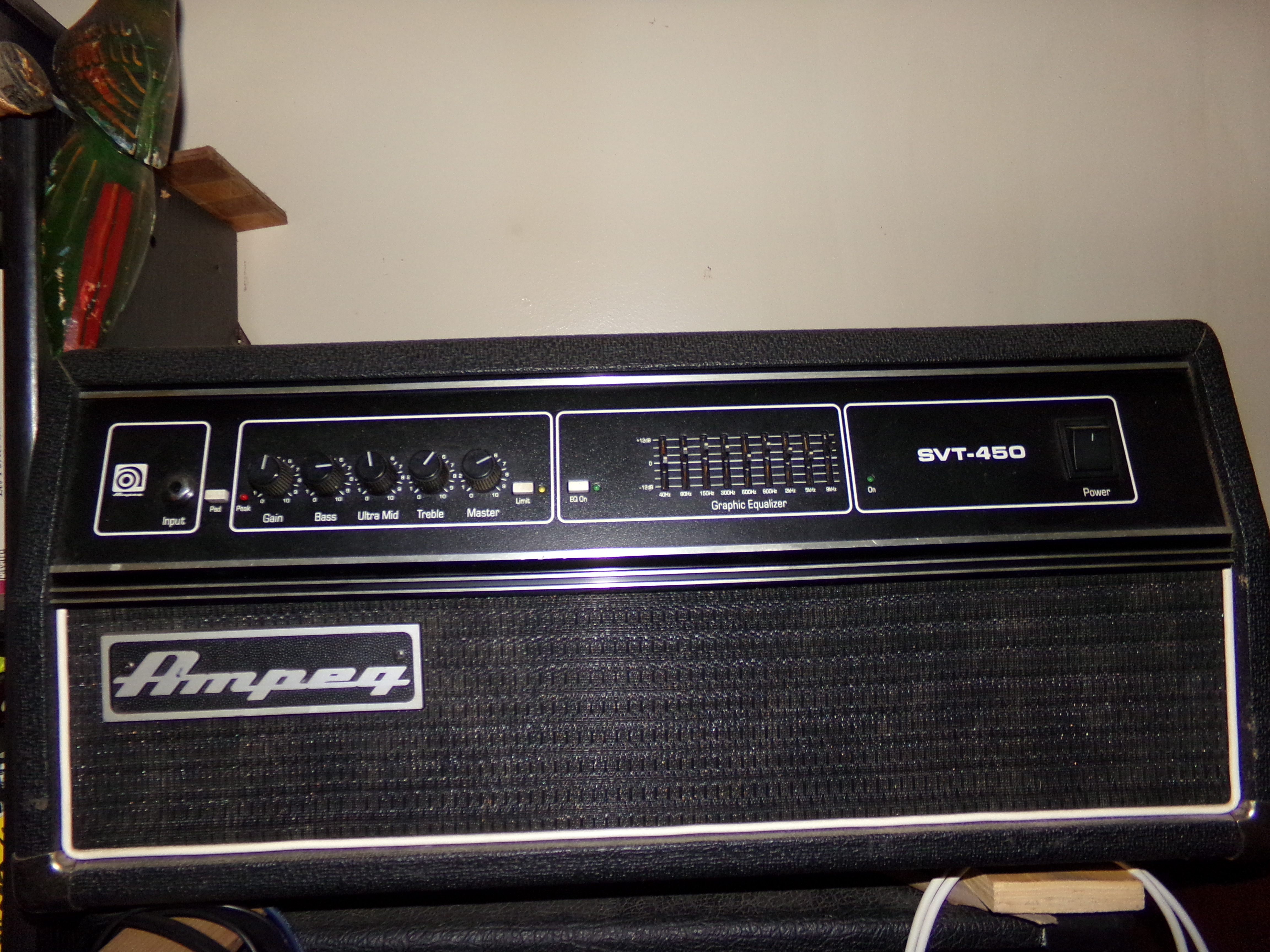 svt-450h-ampeg-svt-450h-audiofanzine