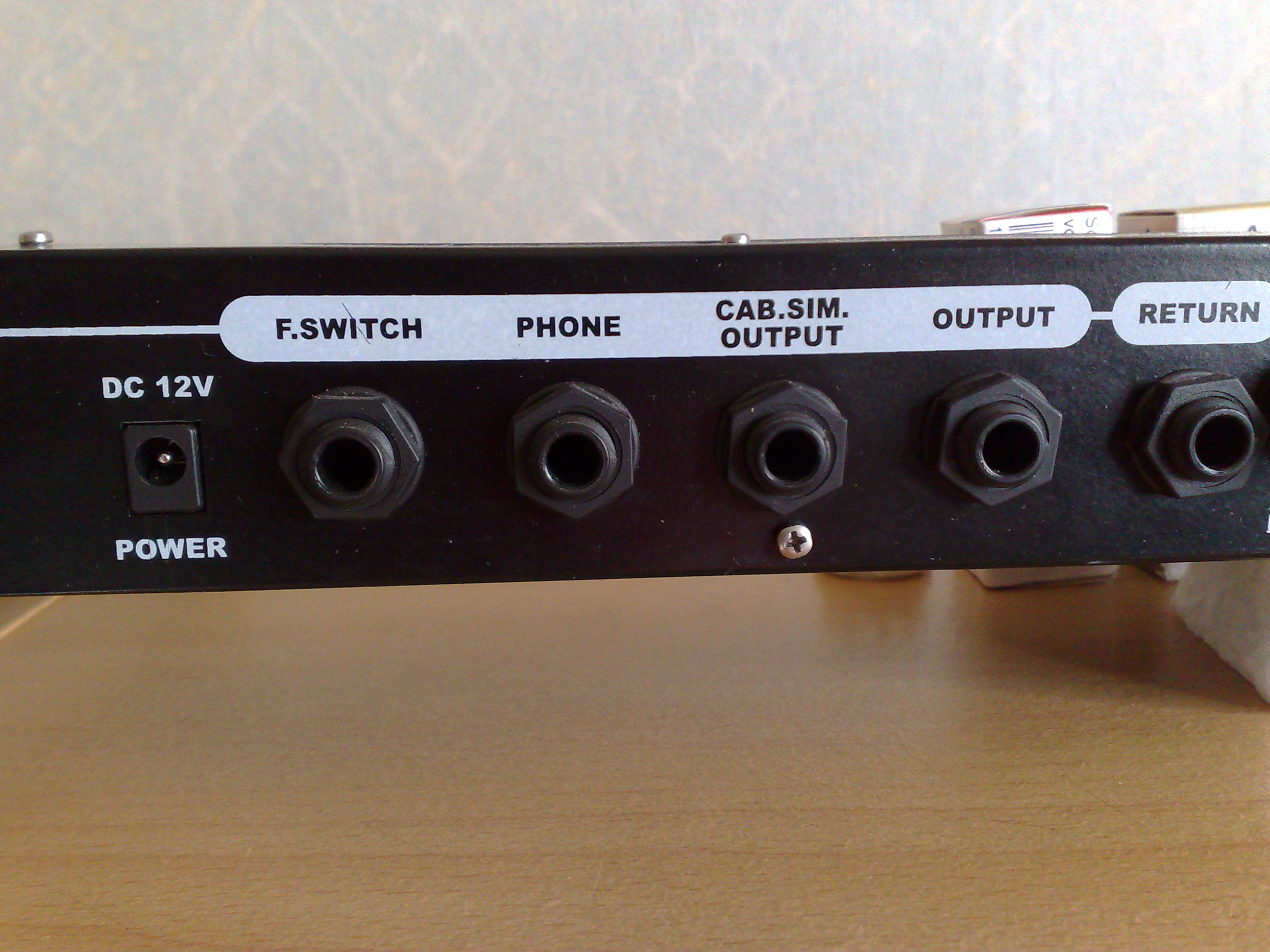 SS 10 Pro Studio Rackmount Guitar Preamp Amt Electronics Audiofanzine