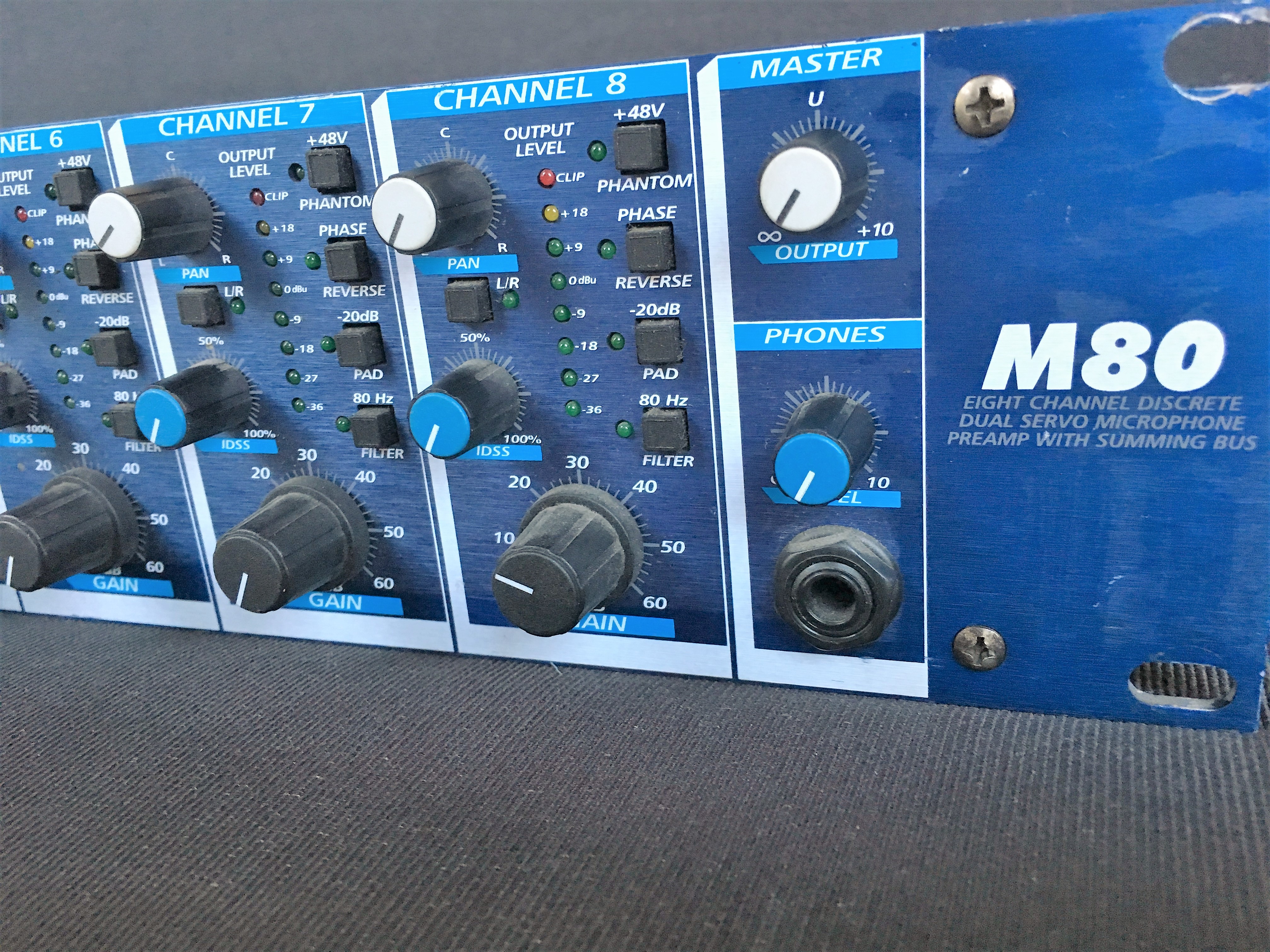 104 AURAL EXCITER TYPE C2 Aphex 104 Aural Exciter Type C2 Audiofanzine