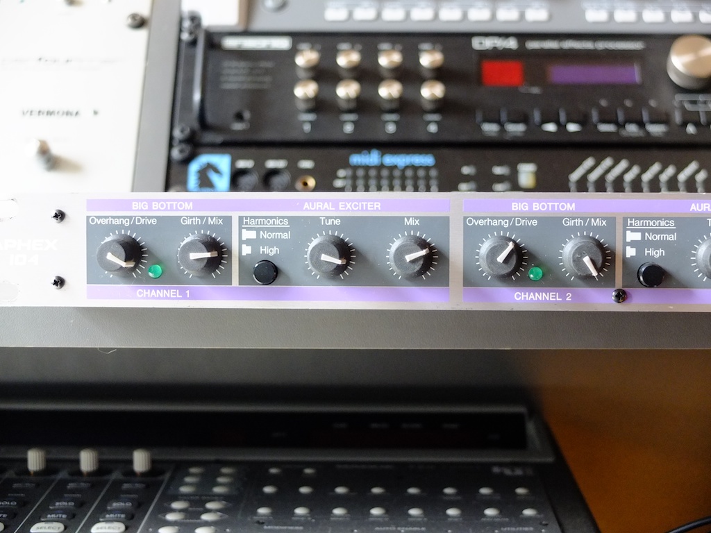 Aphex 104 Aural Exciter Type C2 image (458804) Audiofanzine