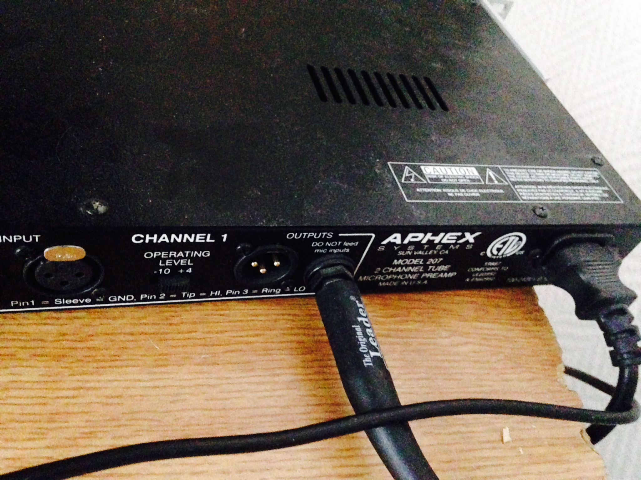 Aphex 207 Two Channel Tube Mic Preamplifier image (1176998) Audiofanzine