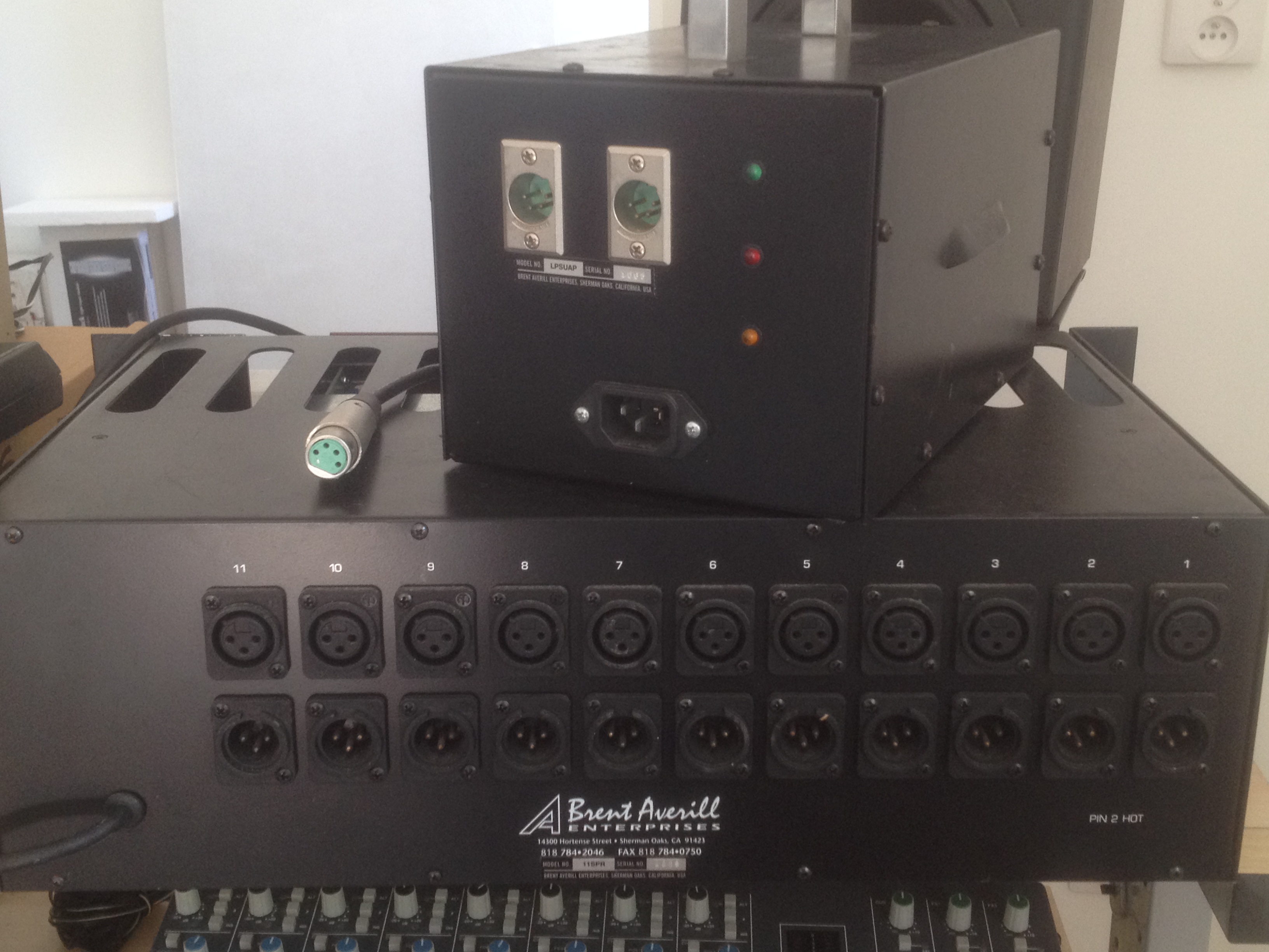 8 slot lunchbox