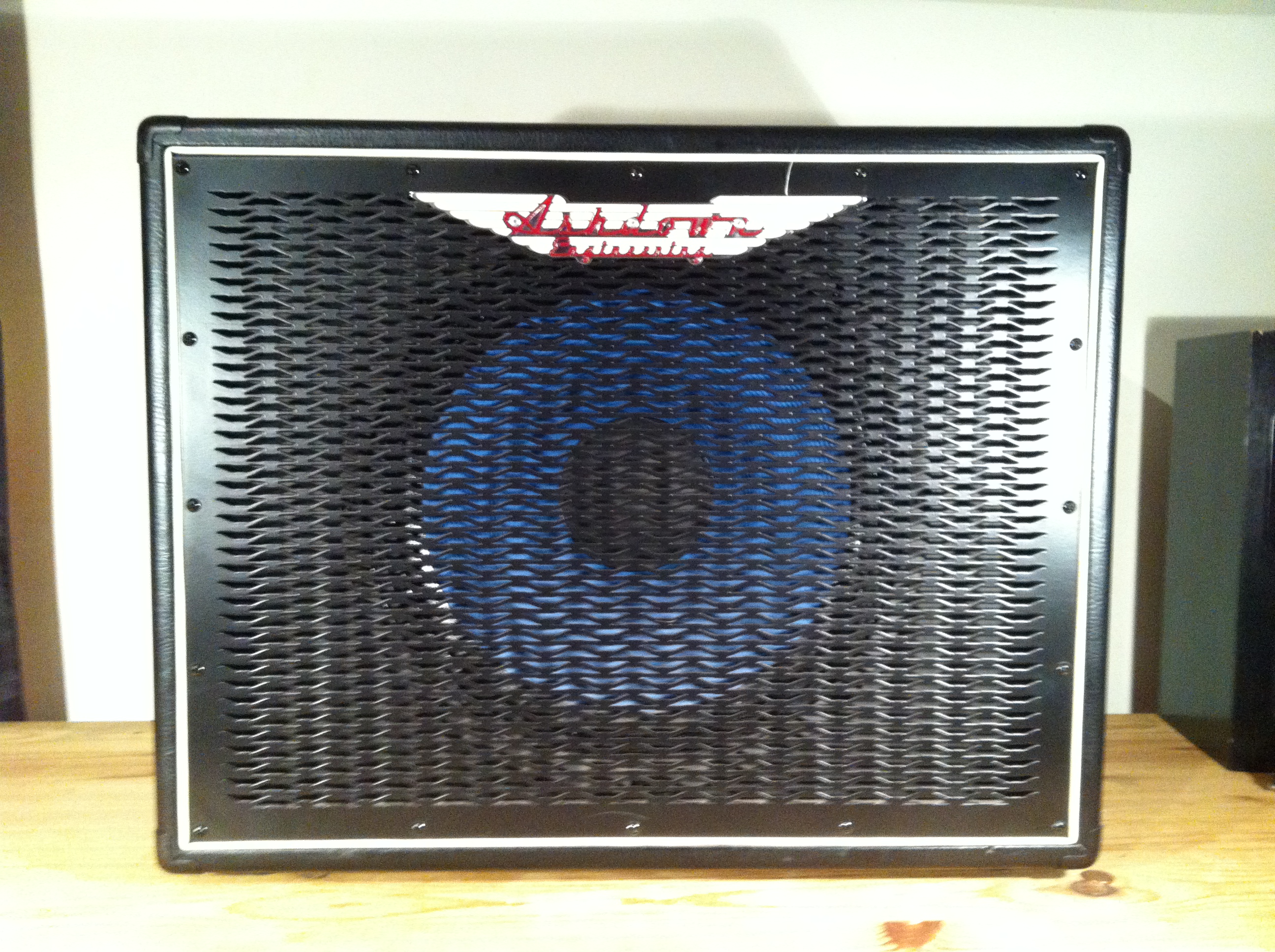 ABM 115 COMPACT Ashdown ABM 115 Compact Audiofanzine