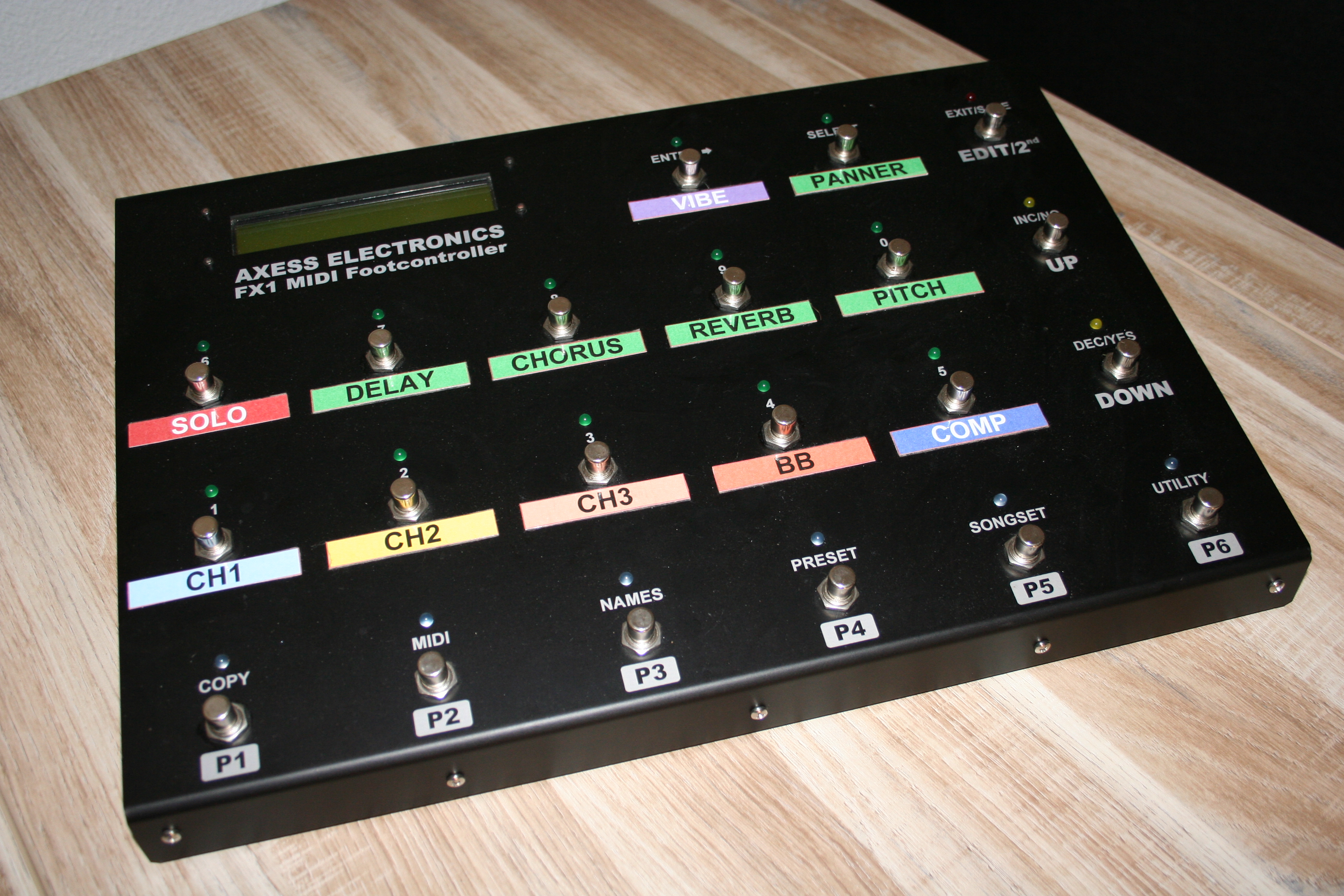 Axess Electronics FX1 MIDI Footcontroller image (265826) Audiofanzine