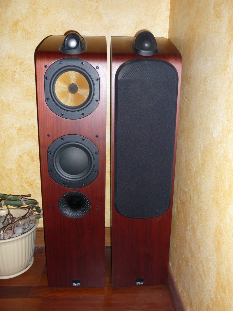 B&W 704 image (182043) Audiofanzine