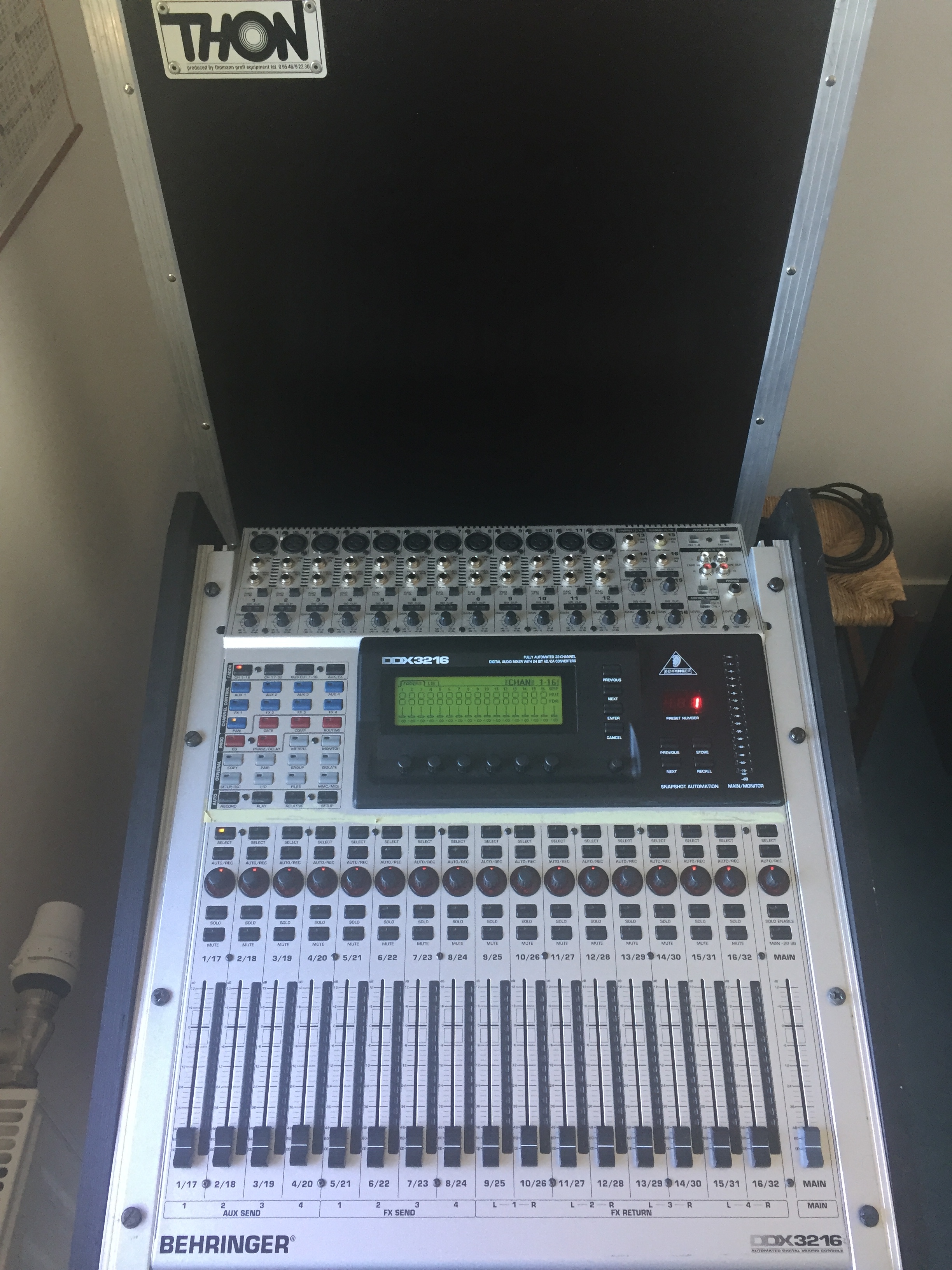 DDX3216 Behringer DDX3216 Audiofanzine