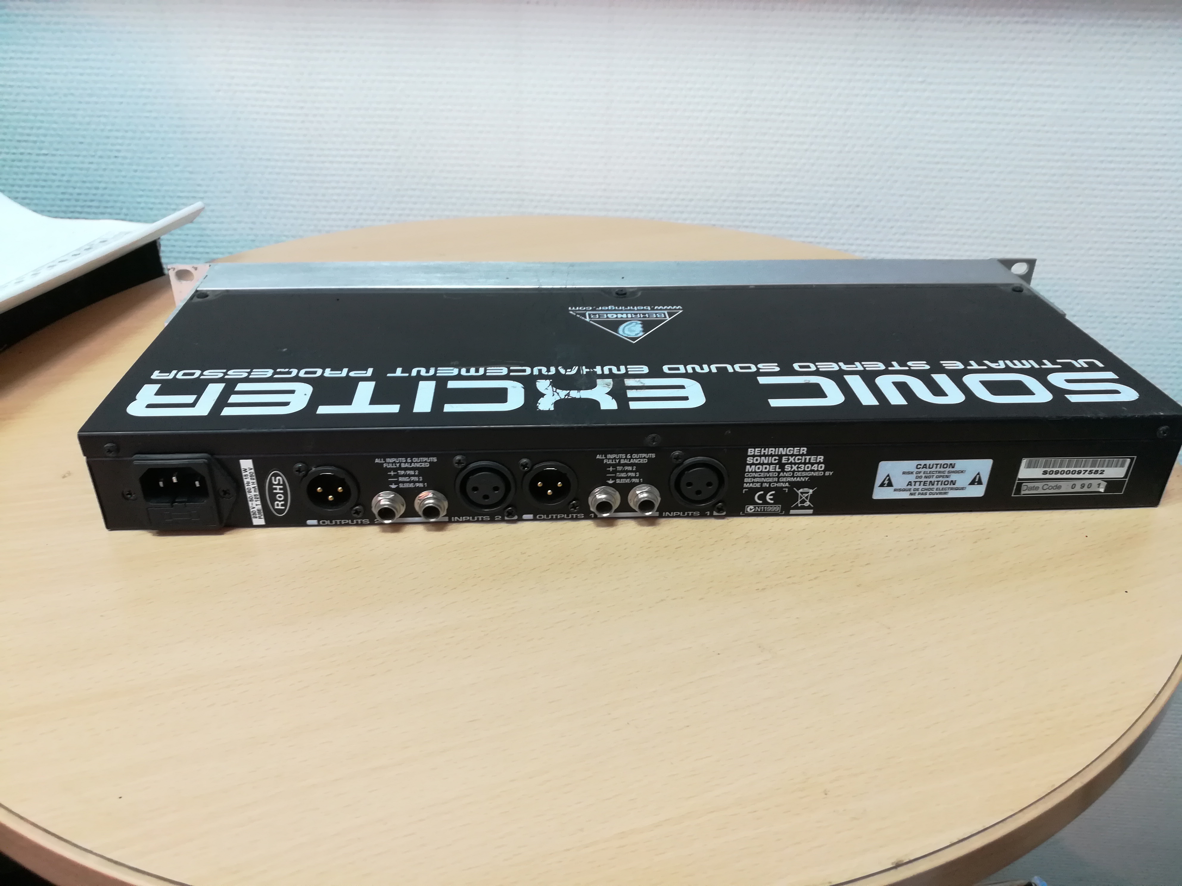 SONIC EXCITER SX3040 Behringer Sonic Exciter SX3040 Audiofanzine