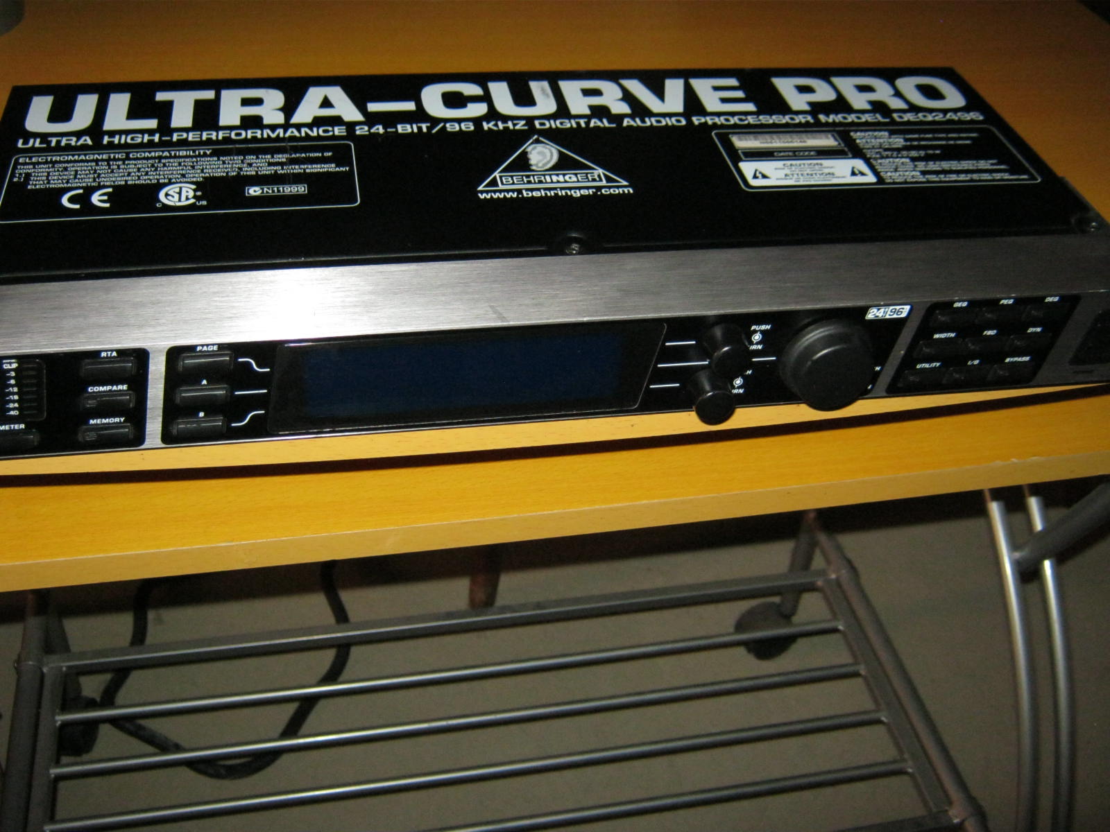 Behringer Ultracurve Pro DEQ2496 image (1130695) Audiofanzine