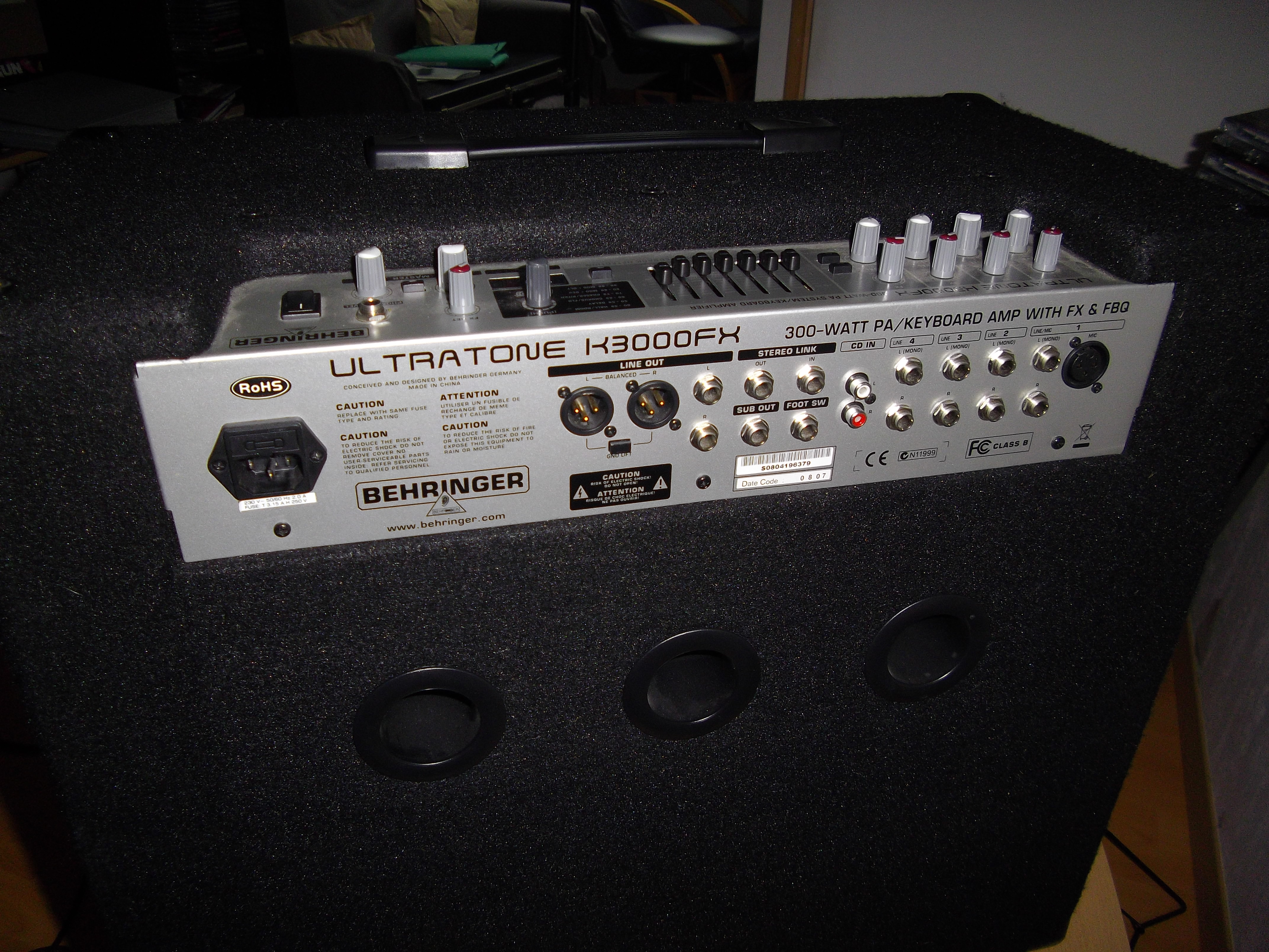 Photo Behringer Ultratone K3000FX Behringer [Ultratone Series