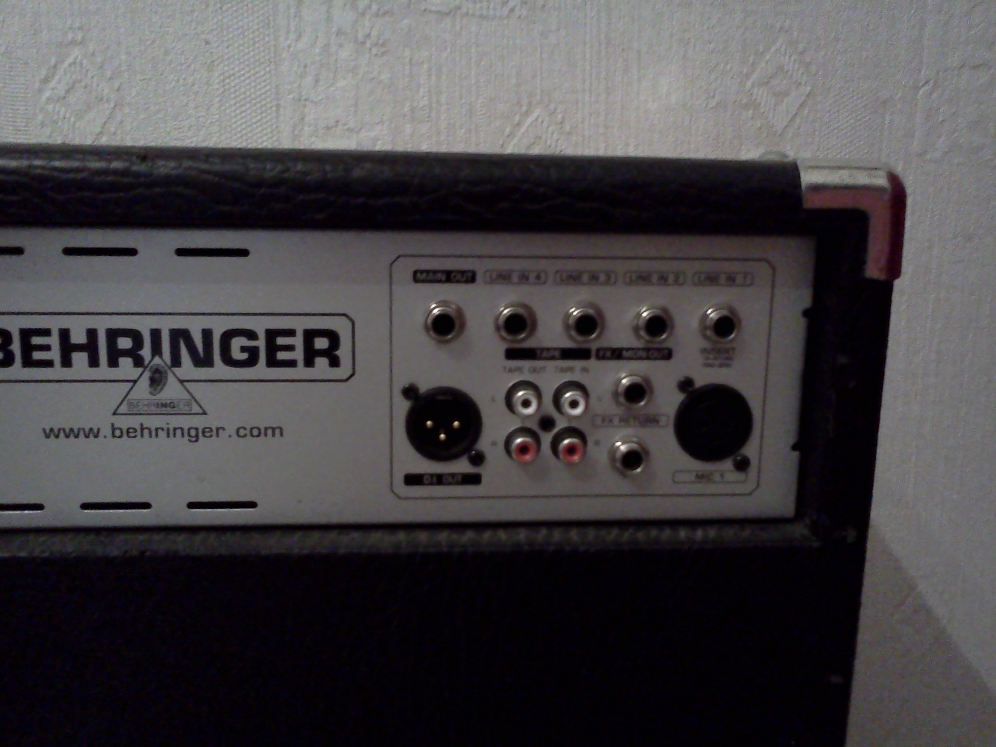 Behringer UltraTone KX1200 image (267429) Audiofanzine