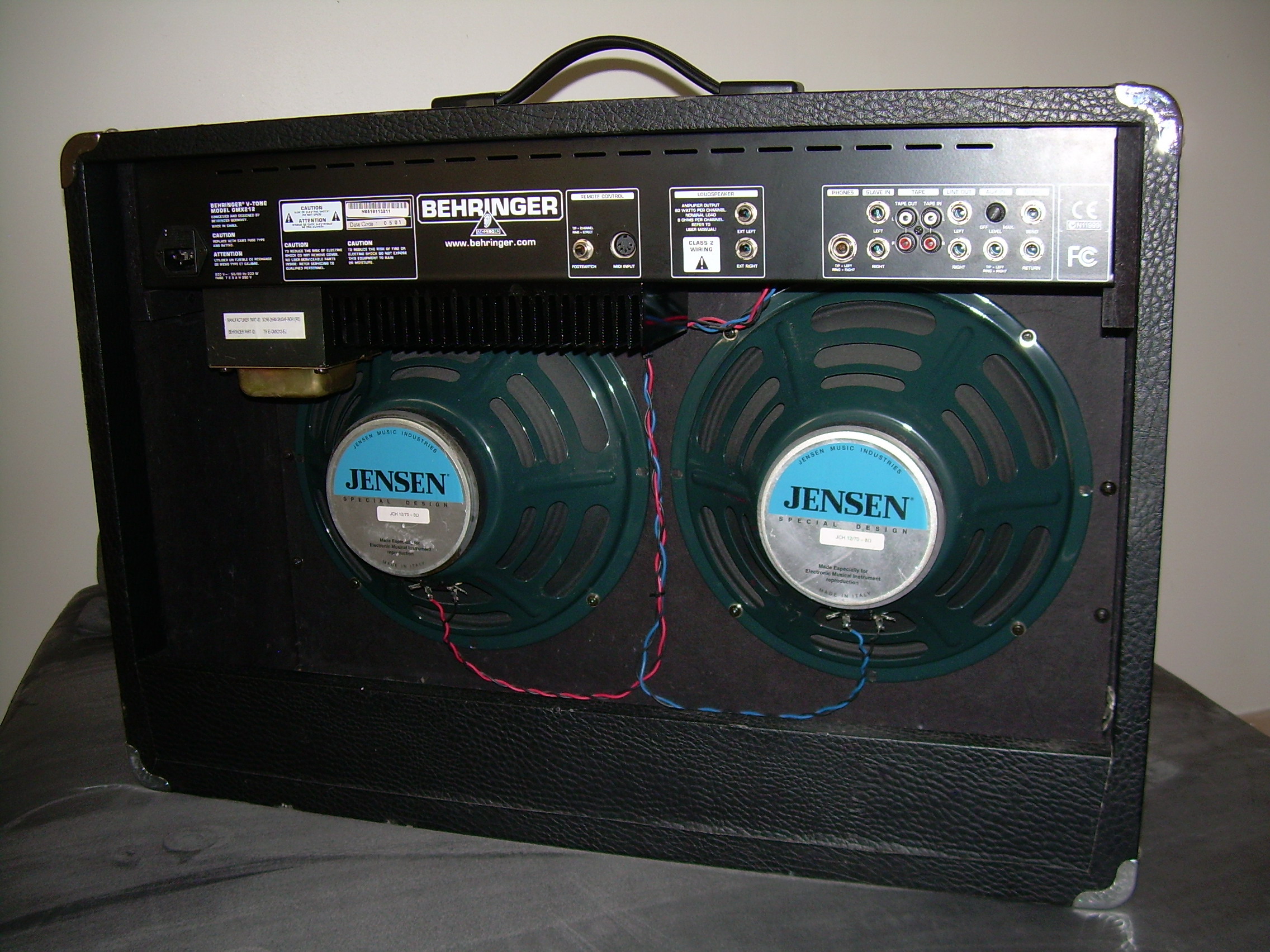 Behringer VTone GMX212 image (232031) Audiofanzine