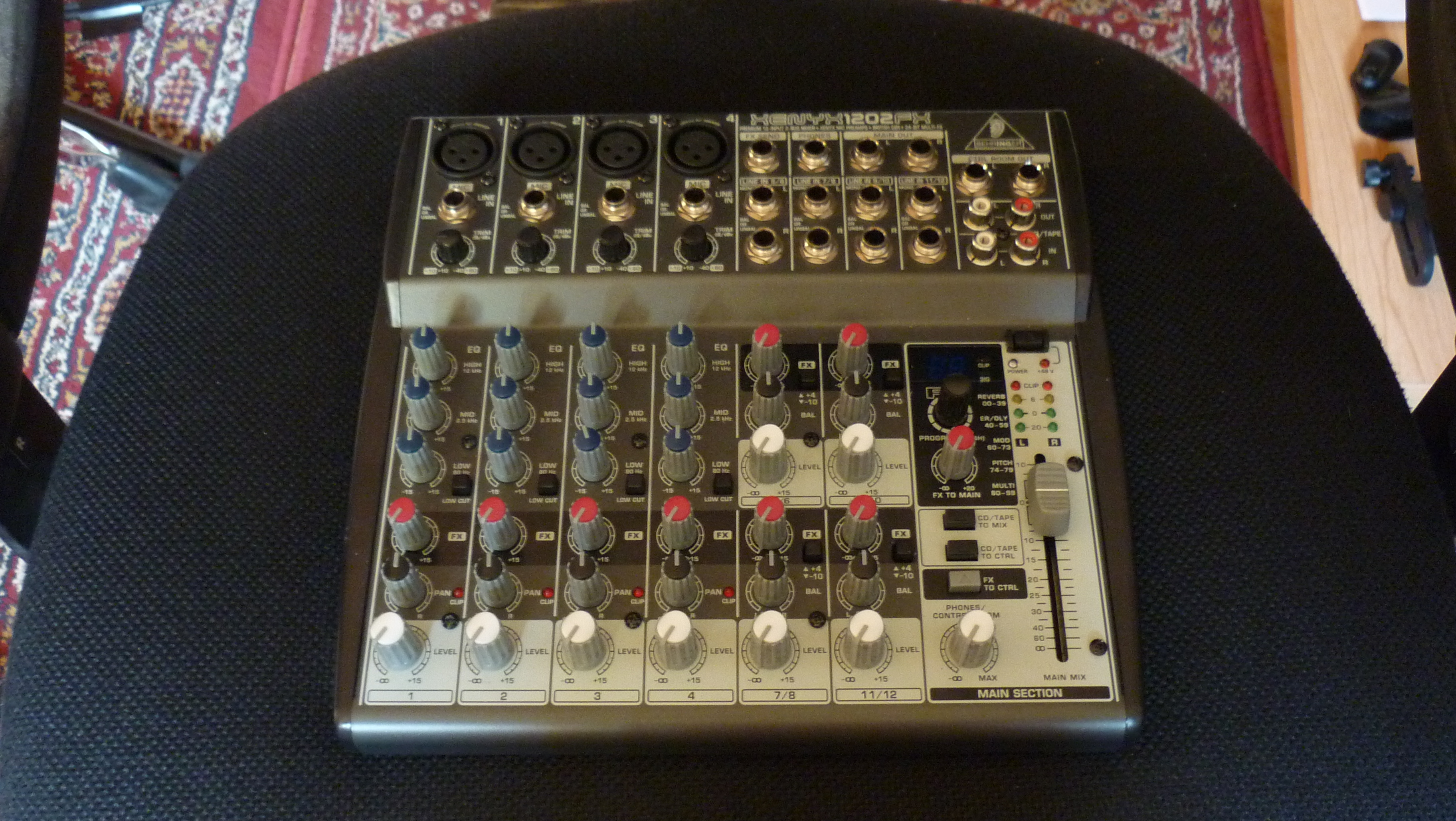 Behringer Xenyx 1202FX image (1142587) Audiofanzine