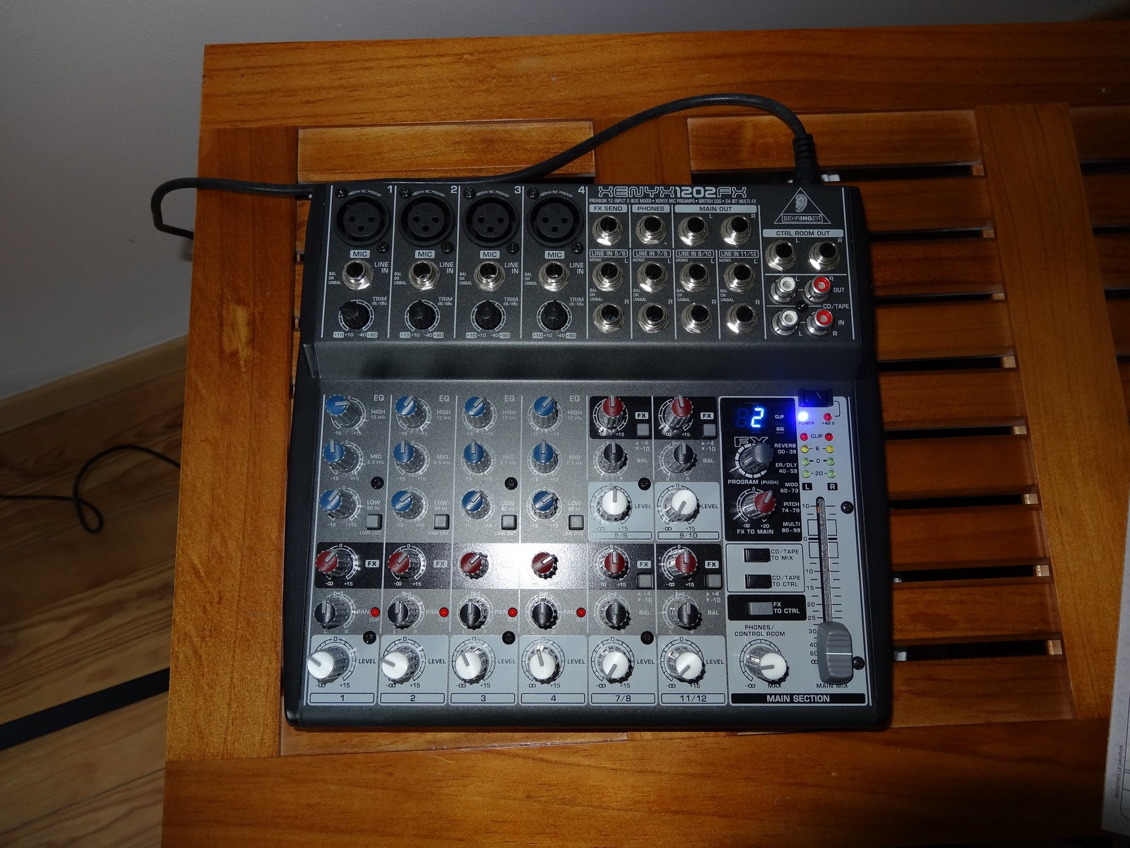 Behringer Xenyx 1202FX image (995569) Audiofanzine