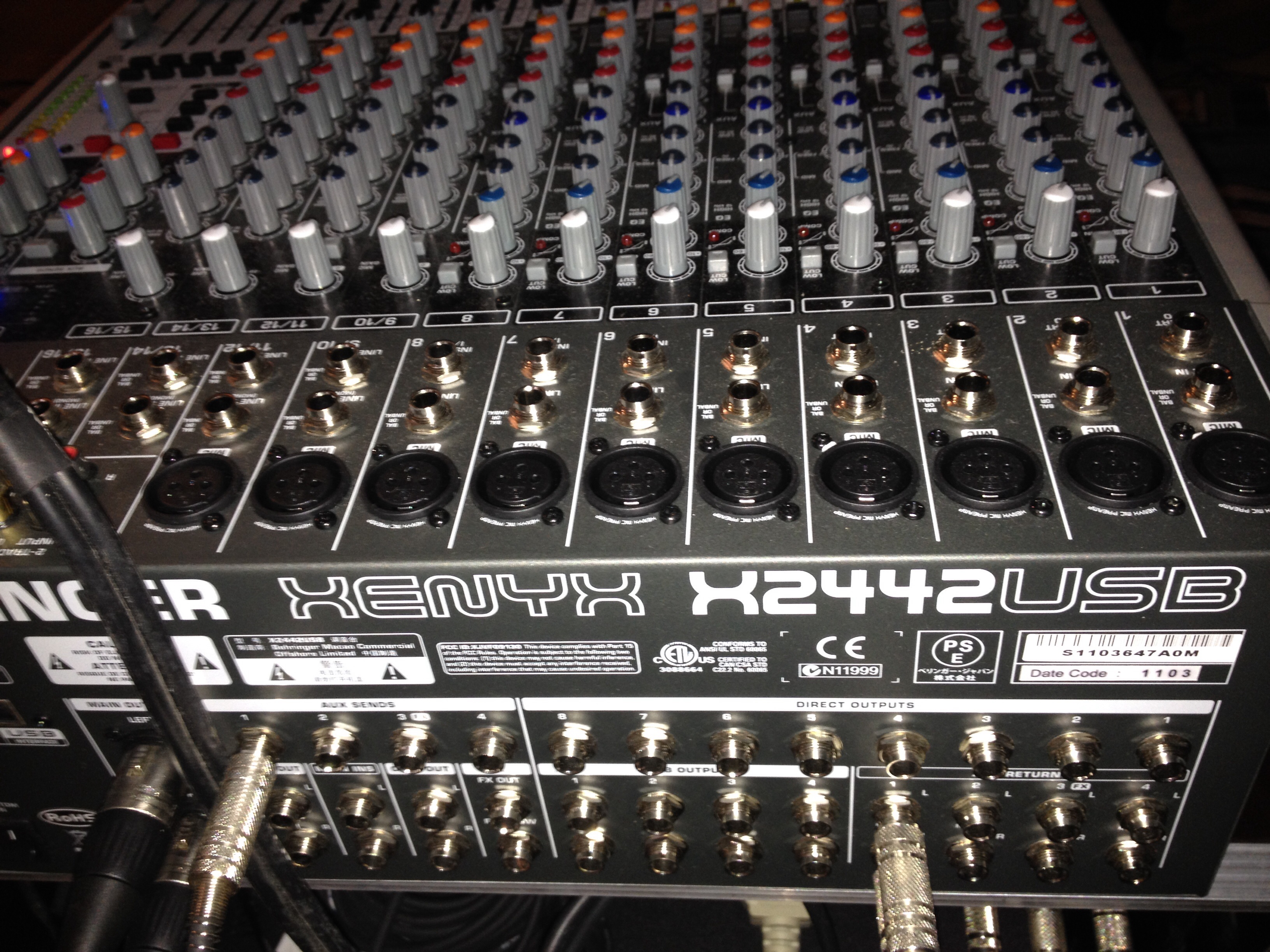 Behringer Xenyx 2442FX image (1078111) Audiofanzine