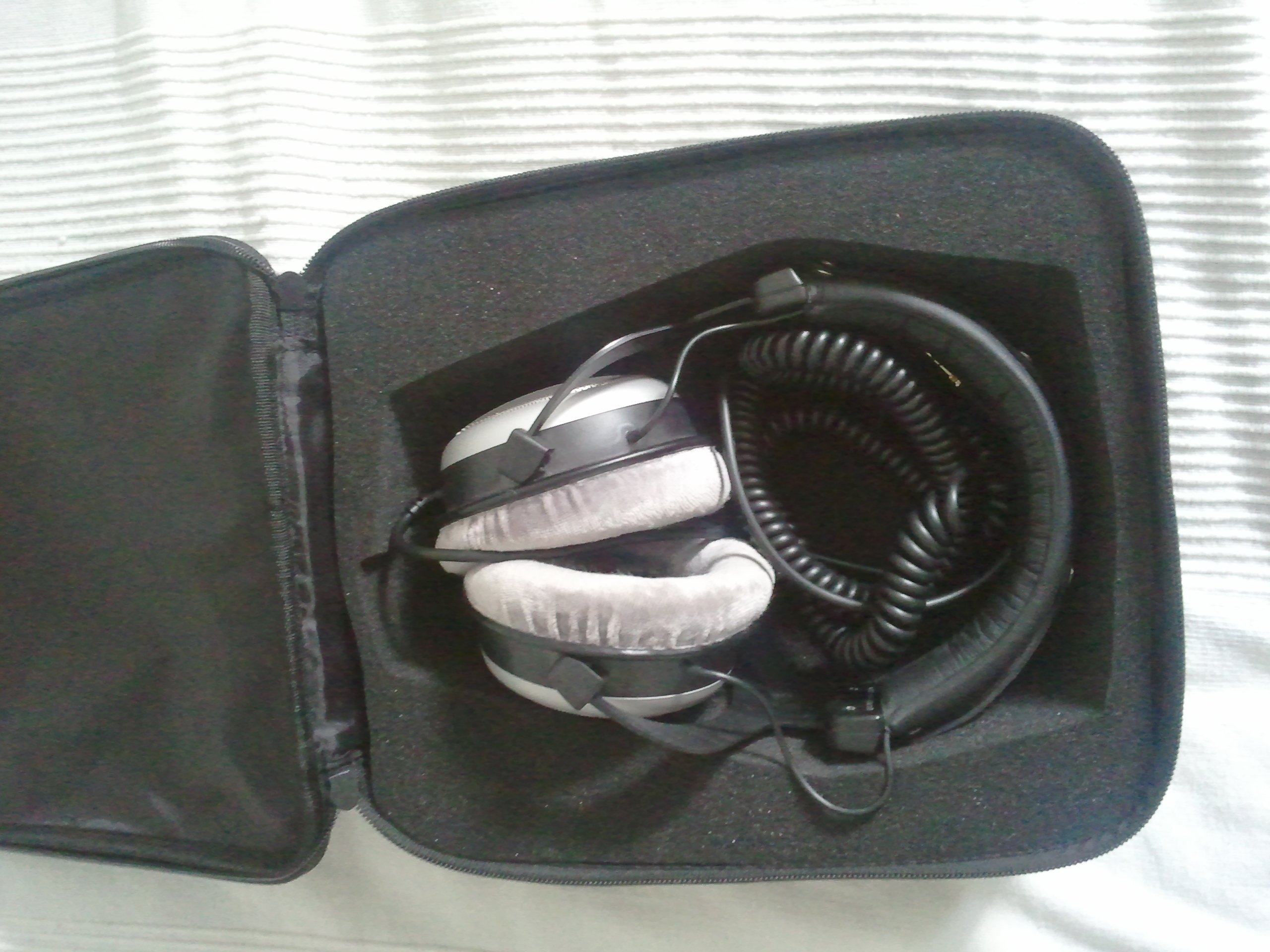 Beyerdynamic DT 880 Pro image (#267247) - Audiofanzine