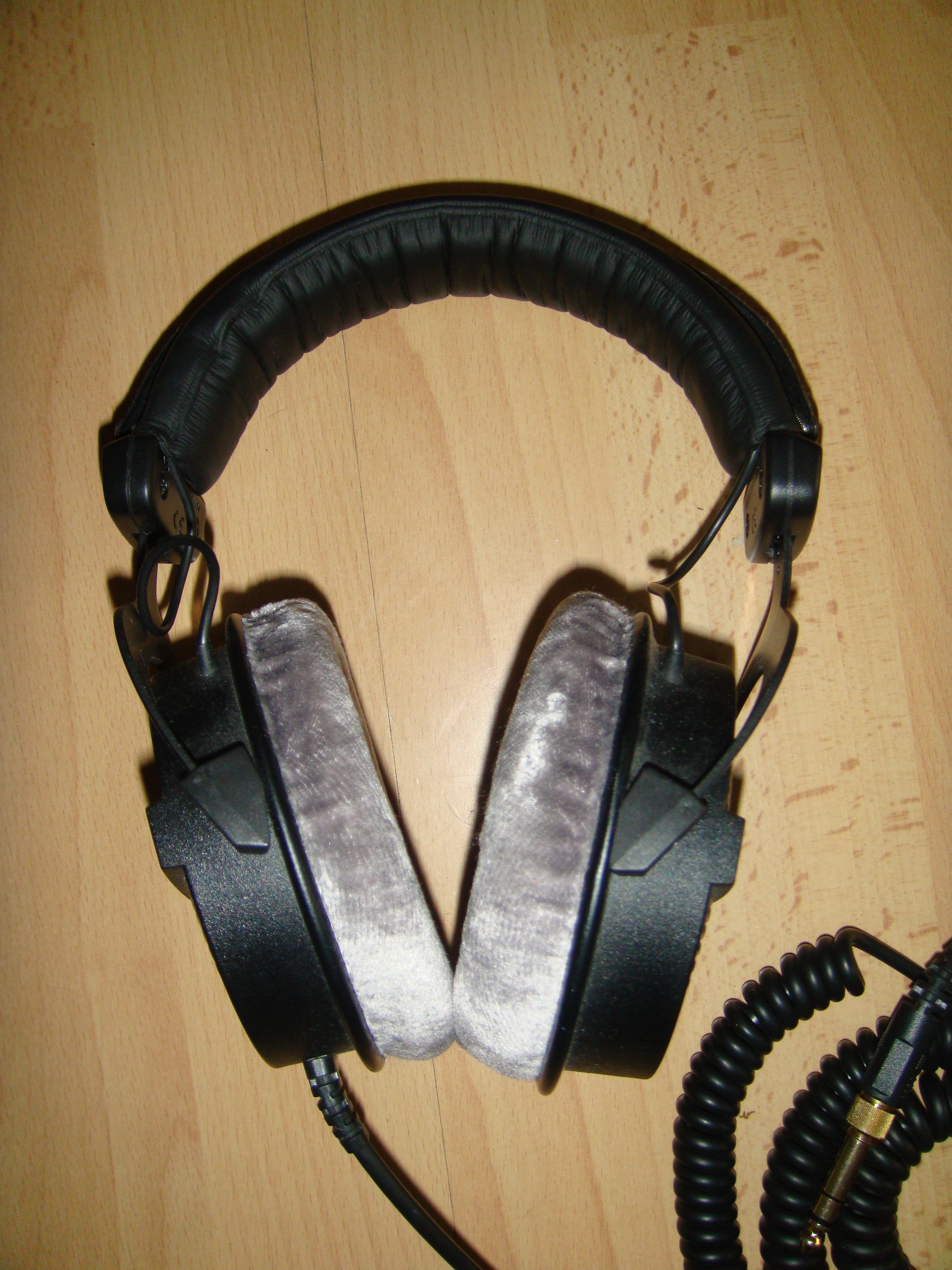 Beyerdynamic DT 990 Pro image (#320437) - Audiofanzine