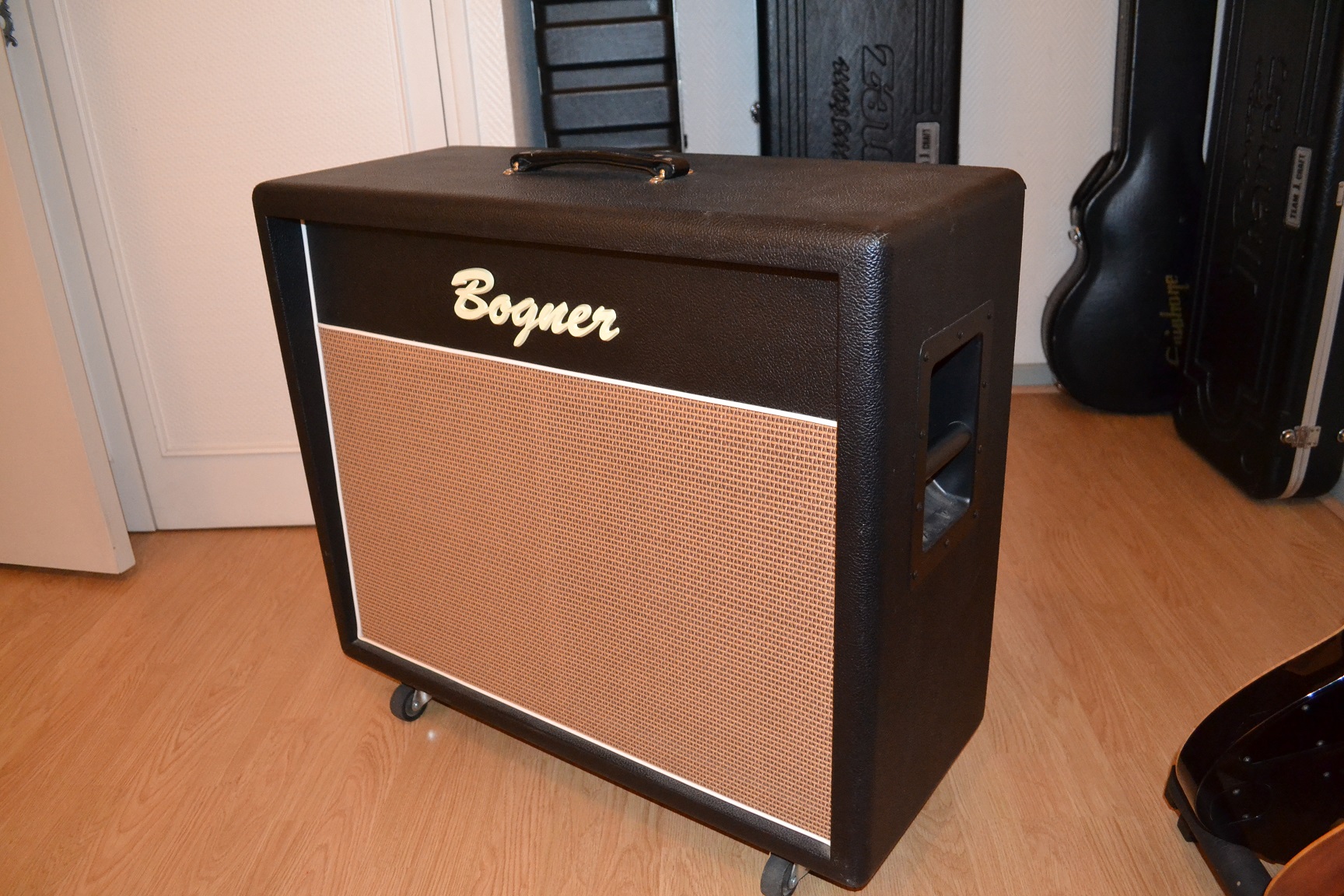 Bogner 2x12 Oversized image (1413796) Audiofanzine