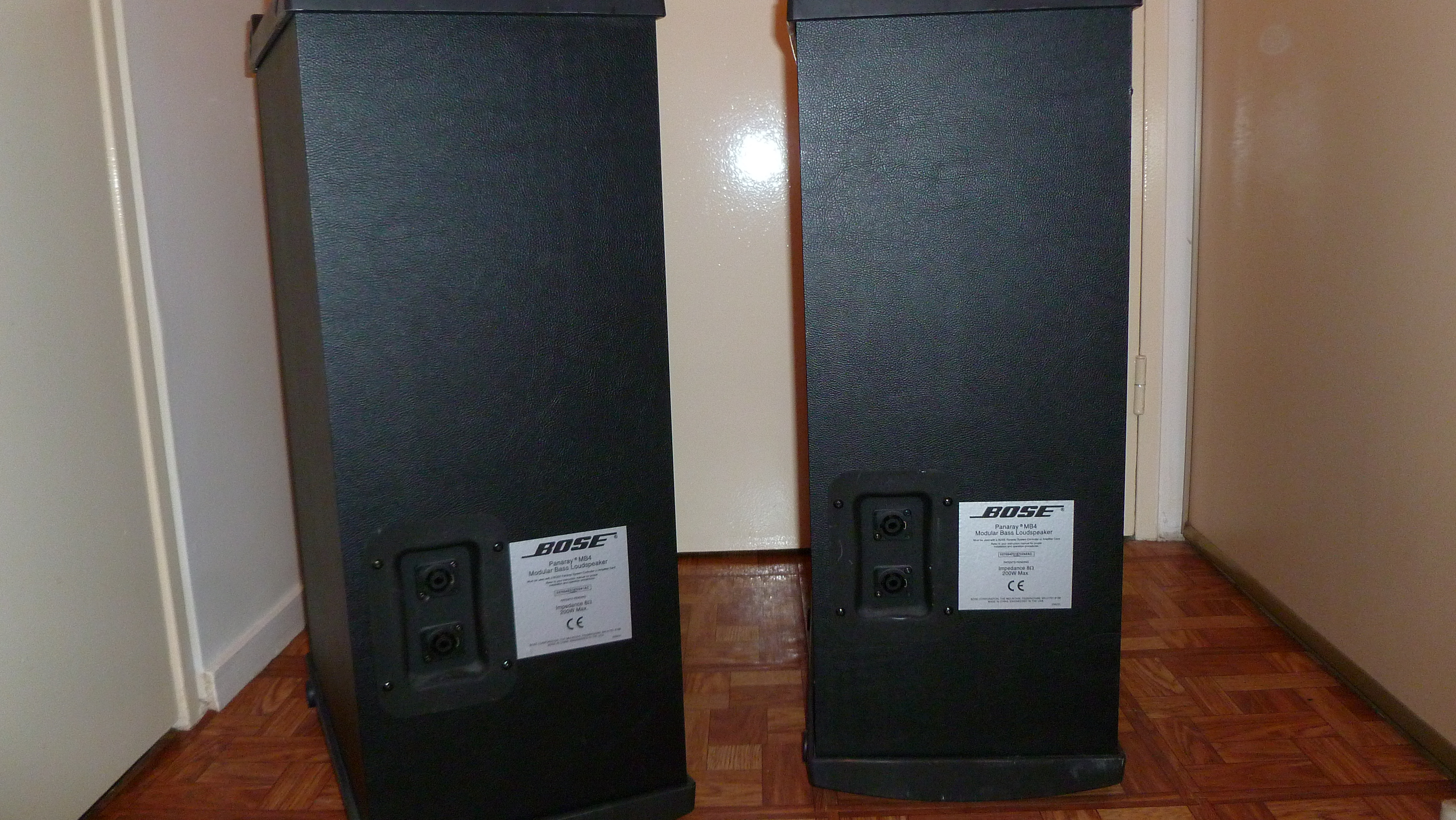 Bose MB4 Panaray Modular Bass Loudspeaker image (288548) Audiofanzine