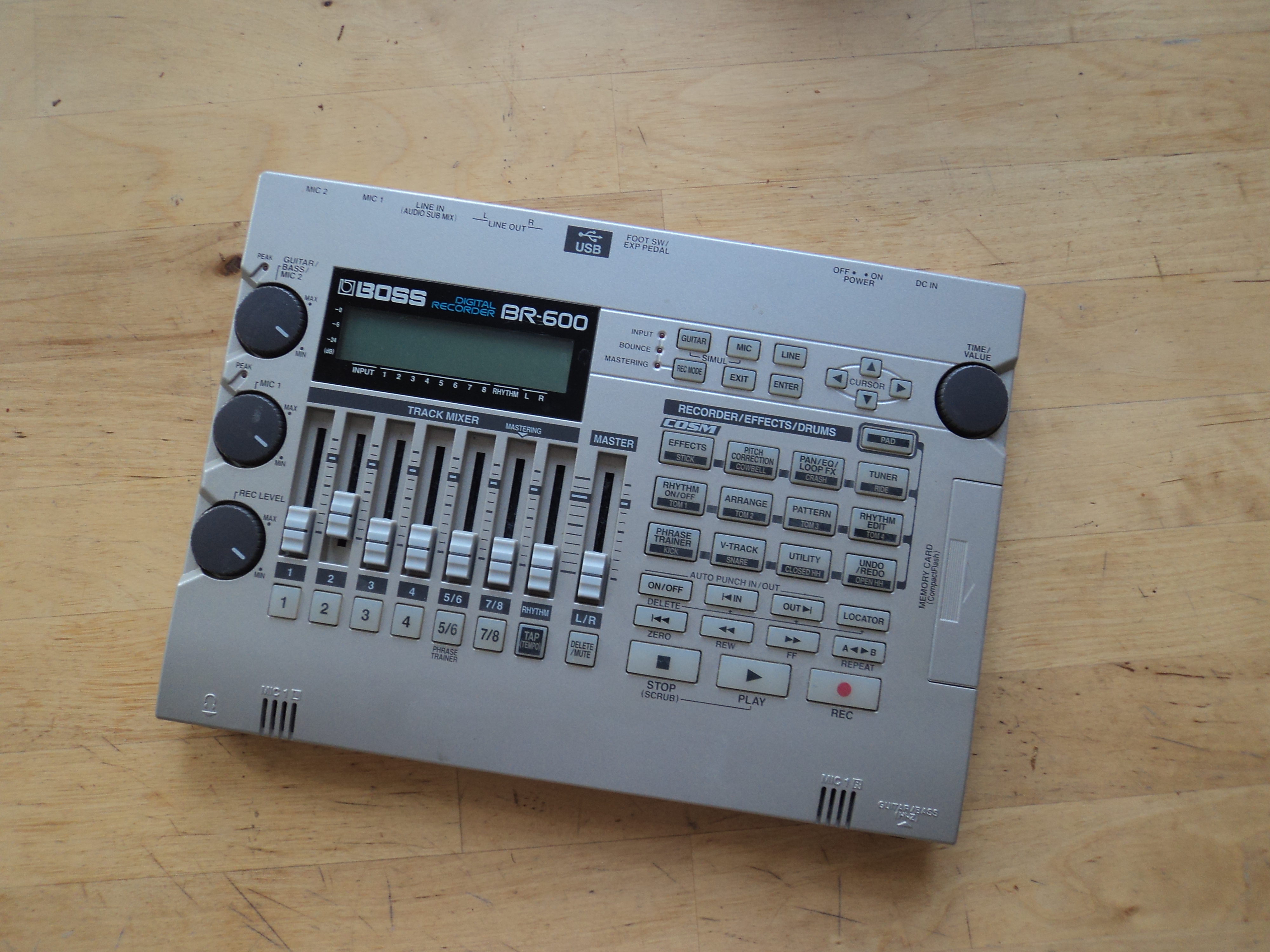 BR-600 DIGITAL RECORDER - Boss BR-600 Digital Recorder - Audiofanzine