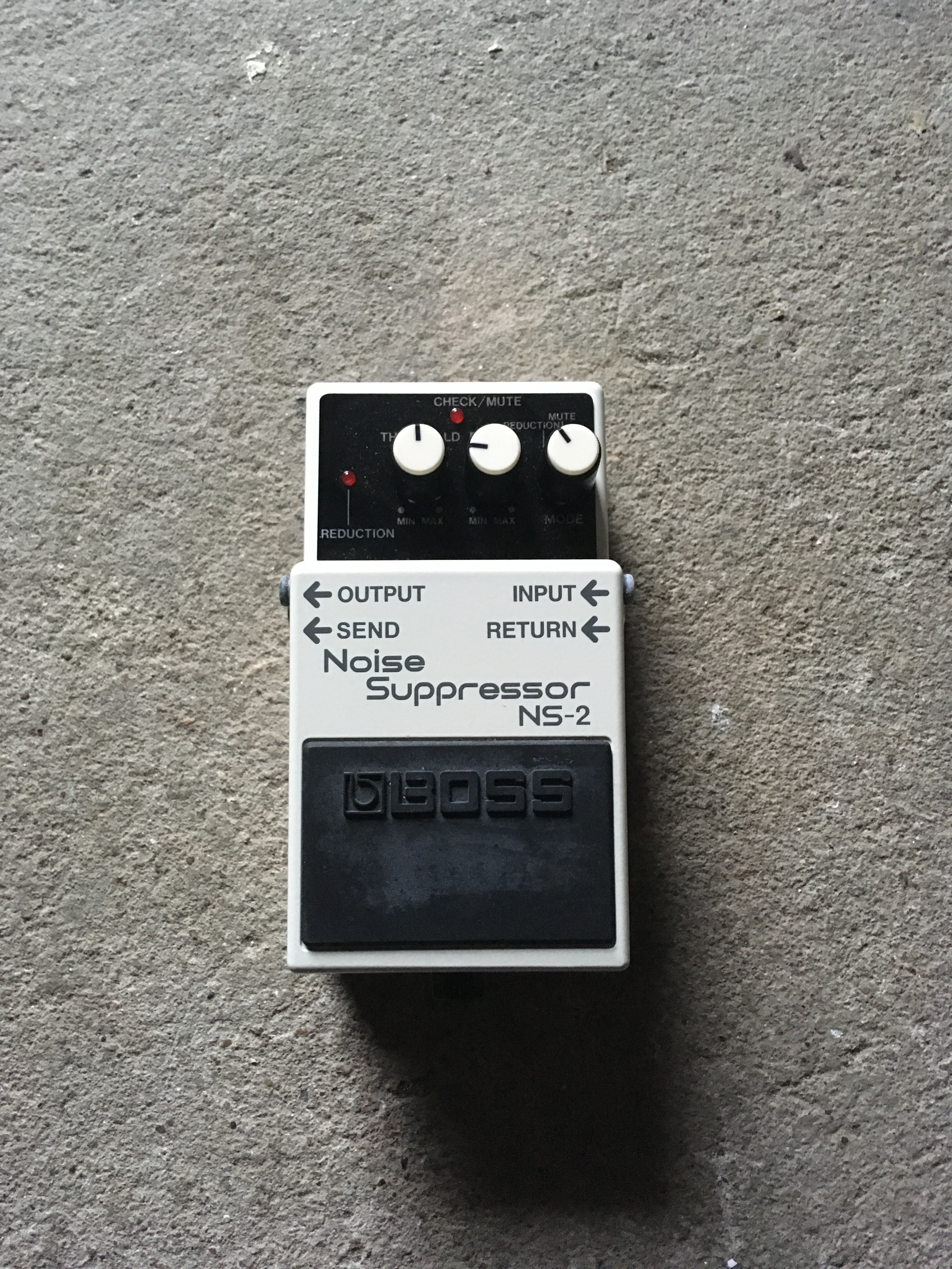 NS2 NOISE SUPPRESSOR Boss NS2 Noise Suppressor Audiofanzine NS2 NOISE SUPPRESSOR Boss NS2 Noise Suppressor Audiofanzine