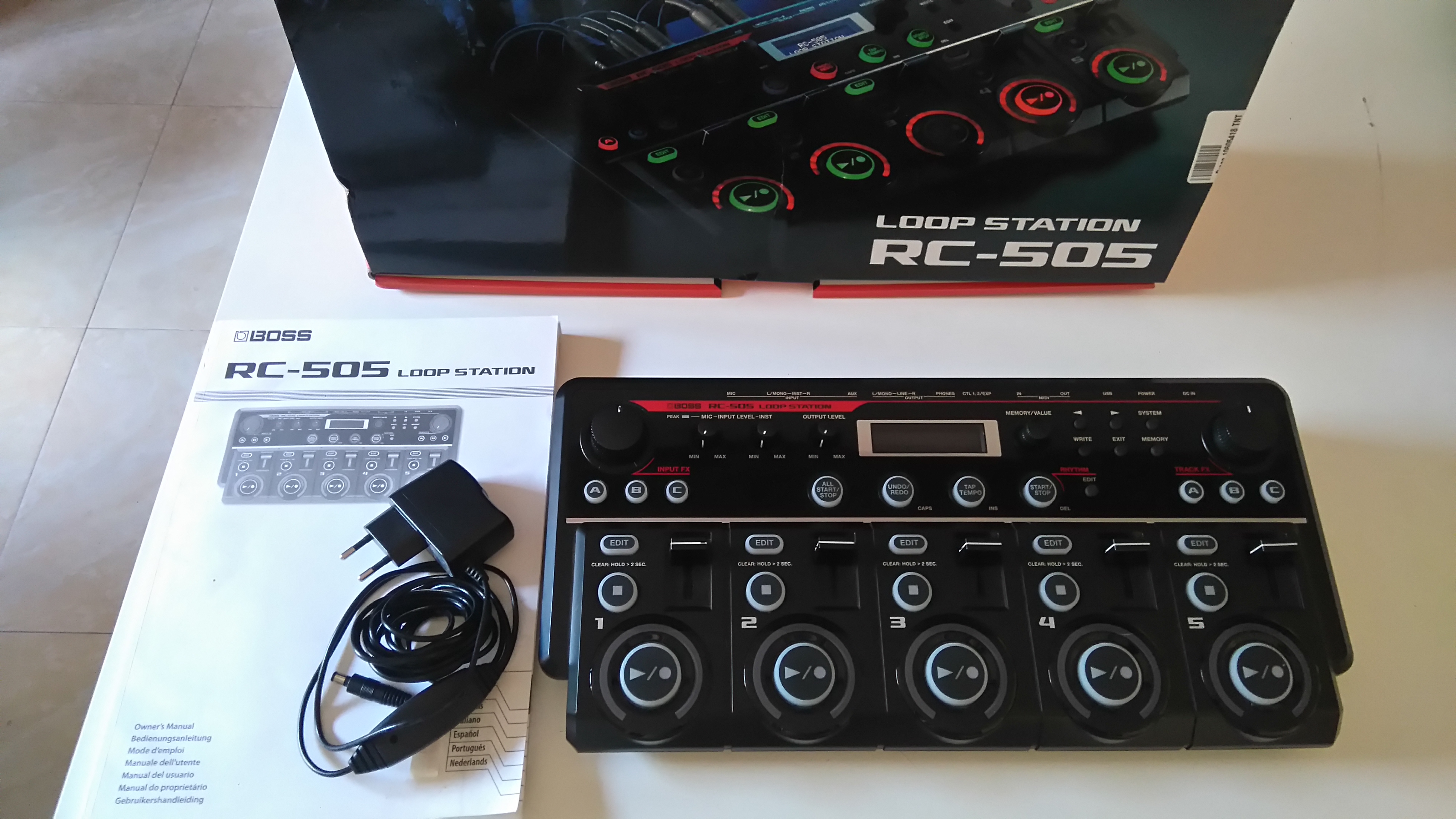 RC505 LOOP STATION Boss RC505 Loop Station Audiofanzine