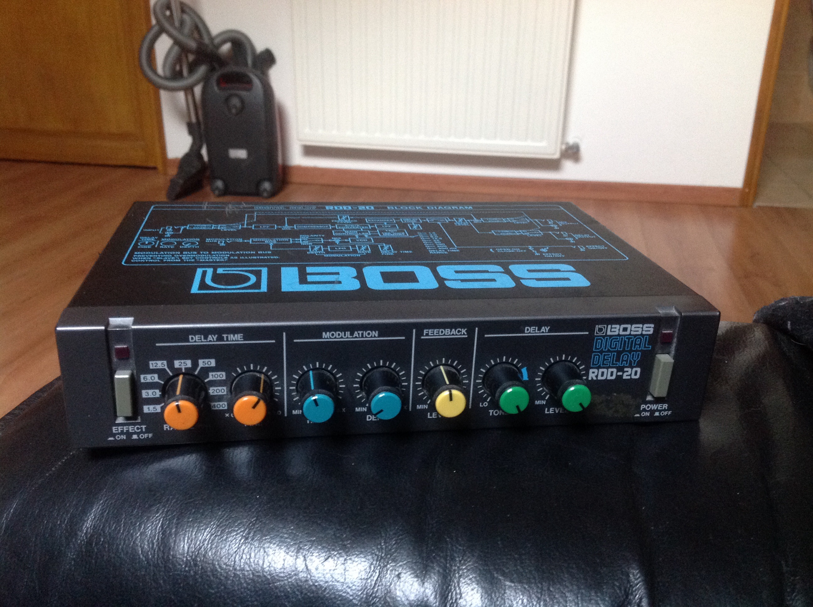 RDD-20 DIGITAL DELAY - Boss RDD-20 Digital Delay - Audiofanzine