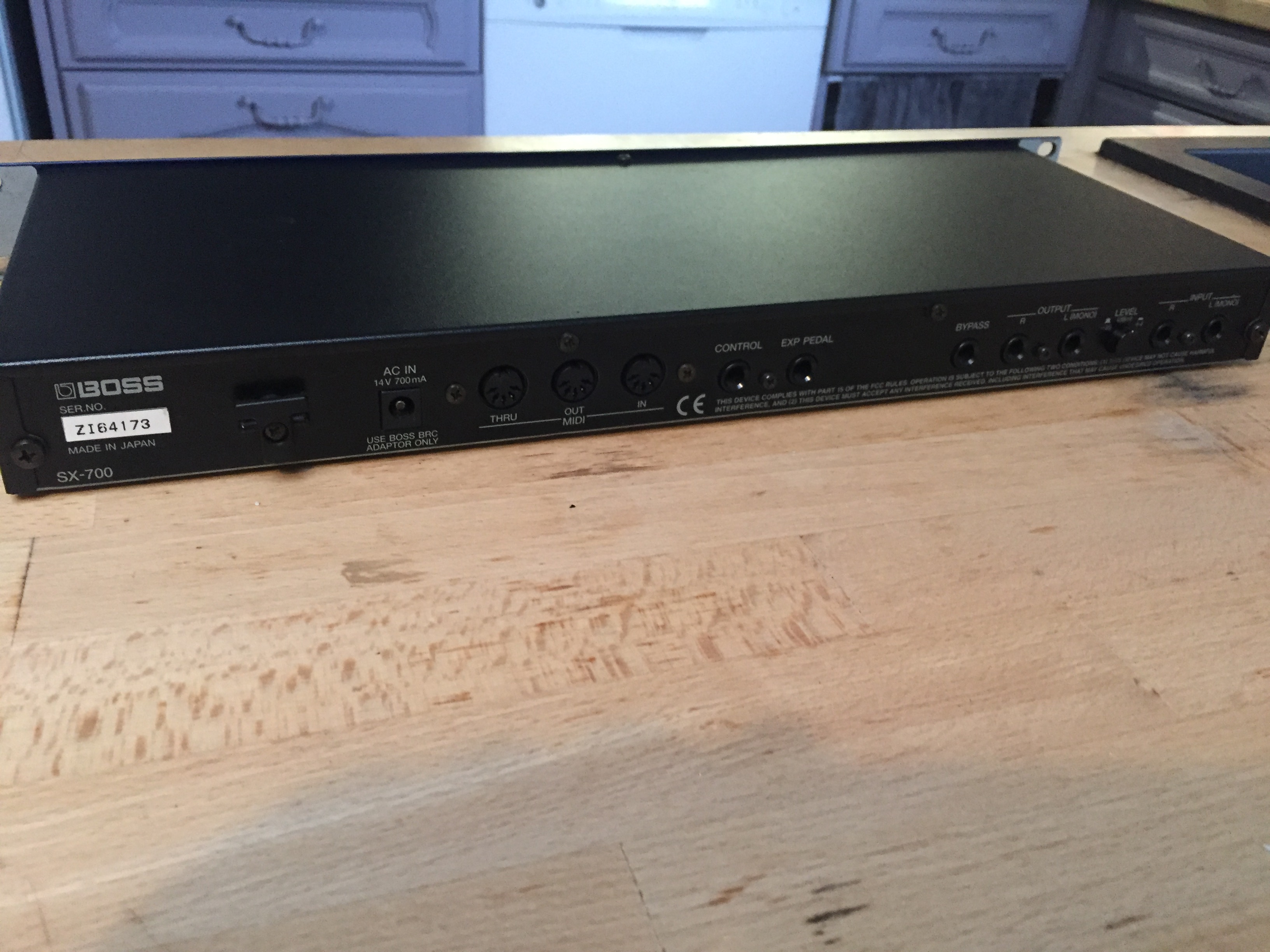 SX700 Studio Effects Processor Boss Audiofanzine