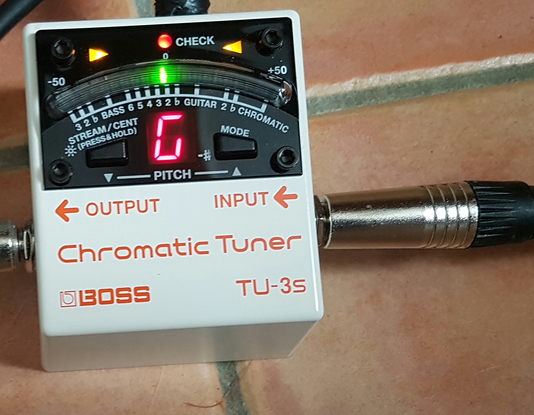 TU 3S CHROMATIC TUNER Boss TU 3S Chromatic Tuner Audiofanzine