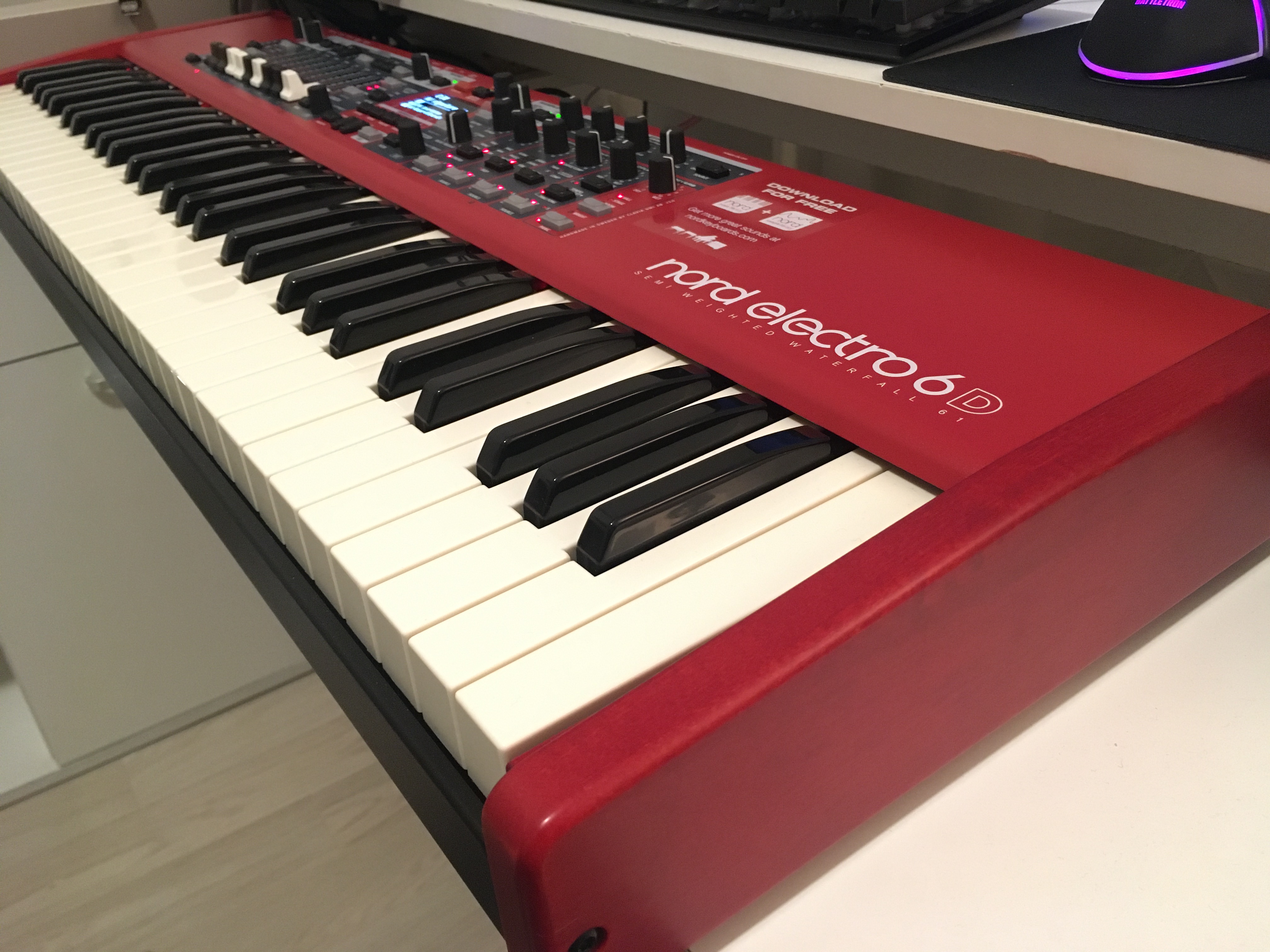 Nord Electro 6D 61 Clavia Nord Electro 6D 61 Audiofanzine