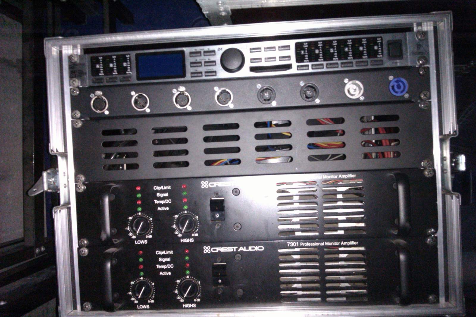 Crest Audio PRO 7301 image (#154332) - Audiofanzine