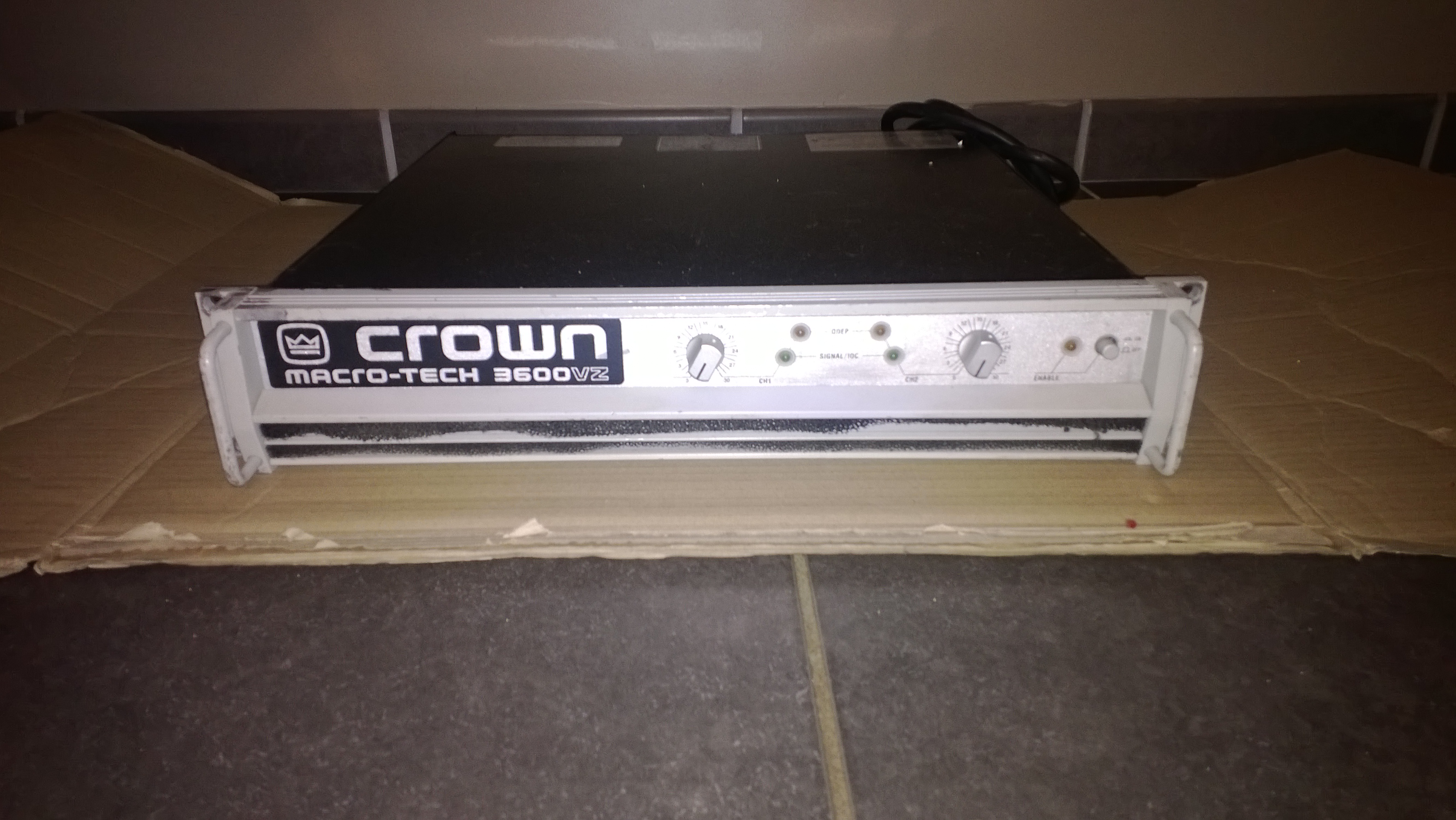 Crown MA 3600VZ image (718826) Audiofanzine