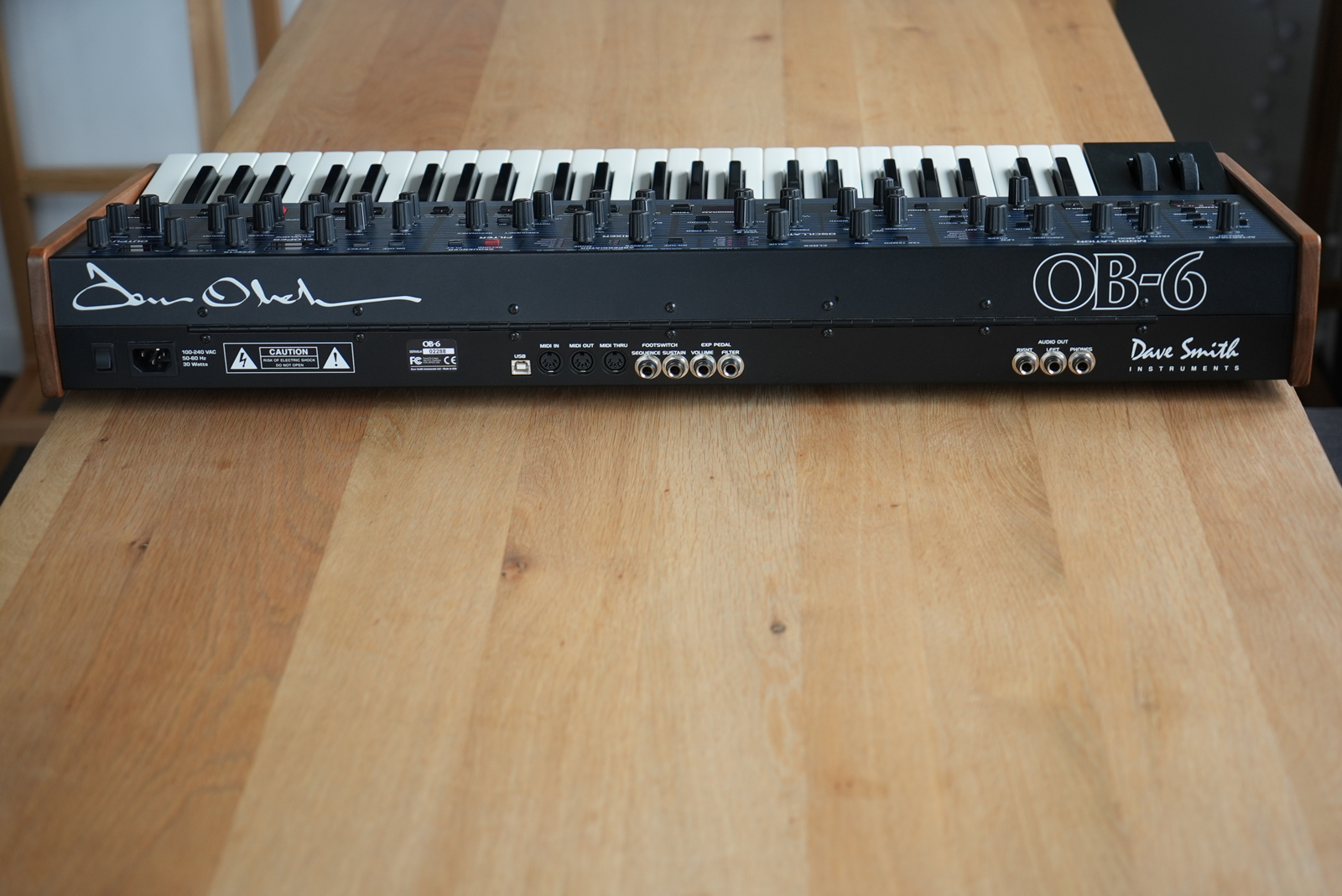 Sequential OB 6 Dave Smith Instruments Banks De Sons Ile De France