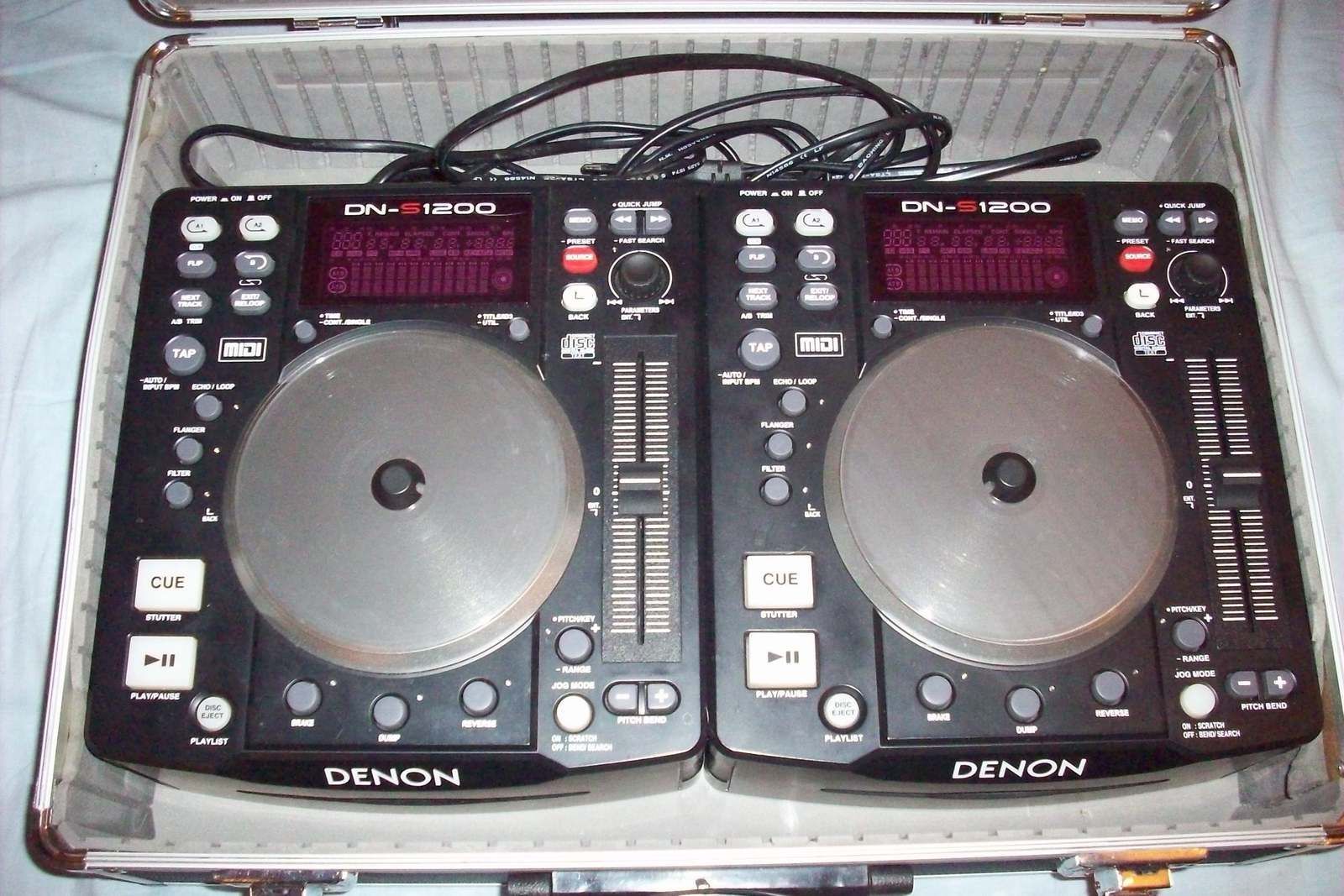 Denon DJ DN-S1200 image (#213408) - Audiofanzine