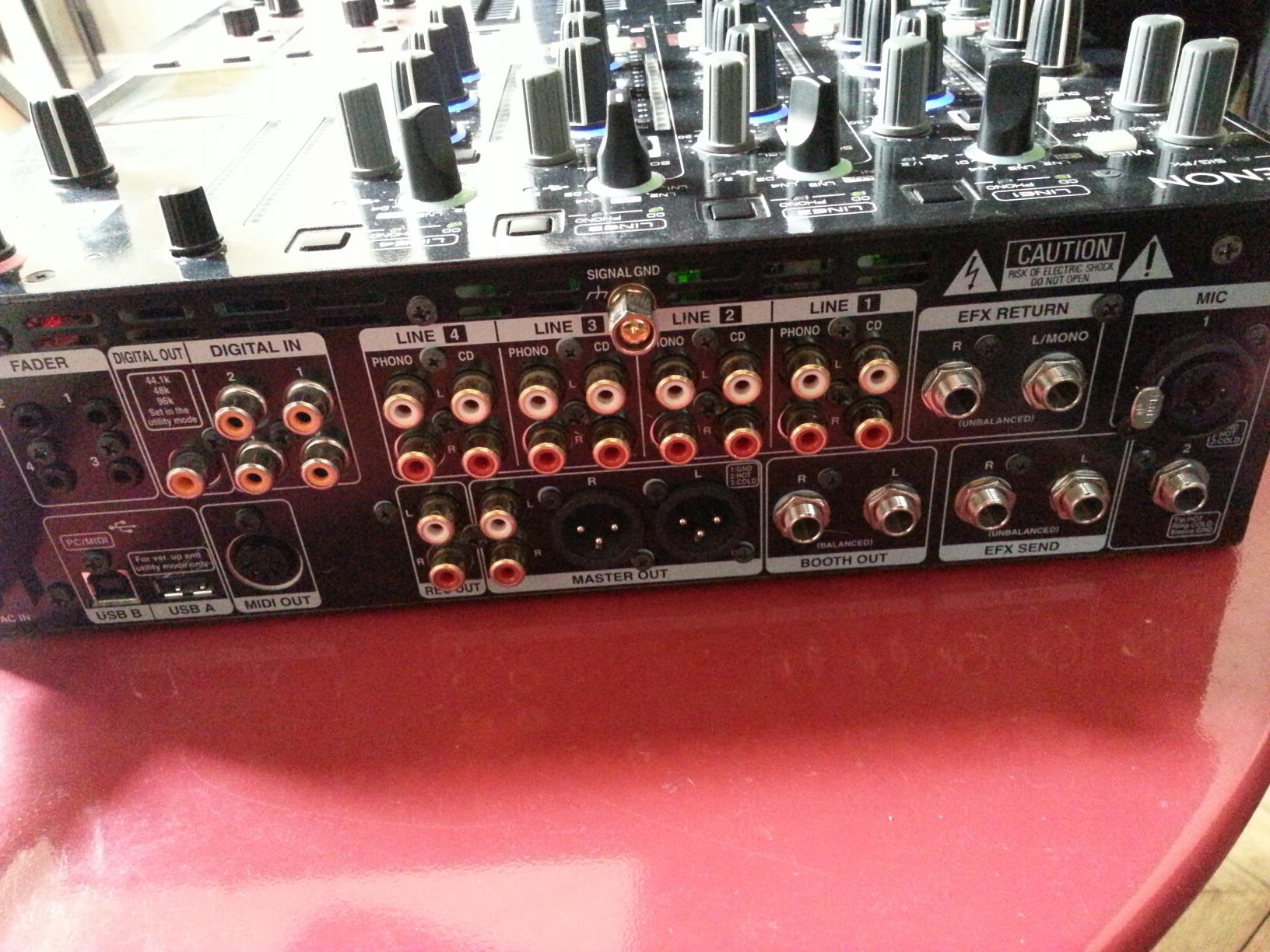 Denon DJ DNX1700 image (459052) Audiofanzine