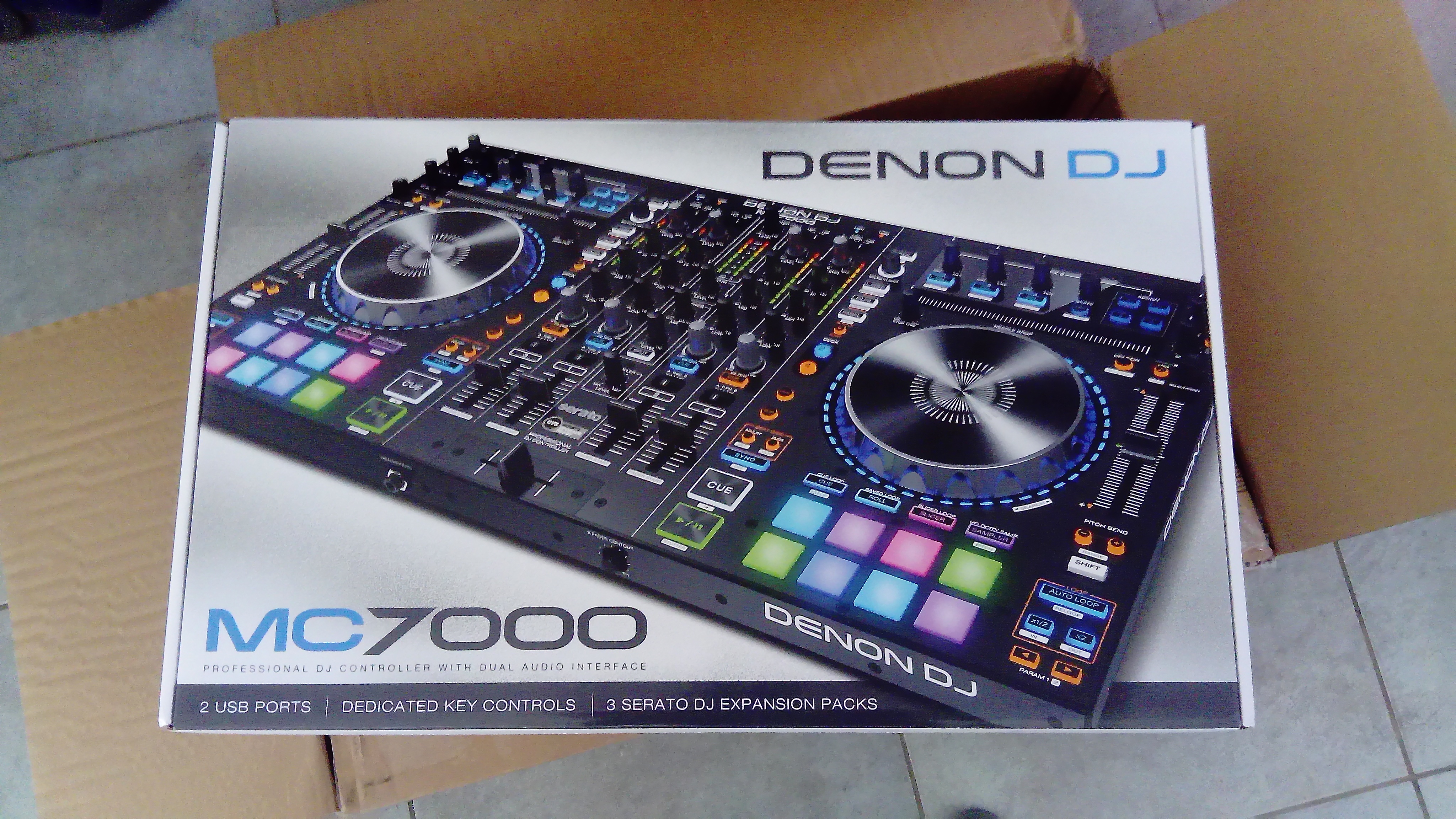 MC7000 Denon DJ MC7000 Audiofanzine