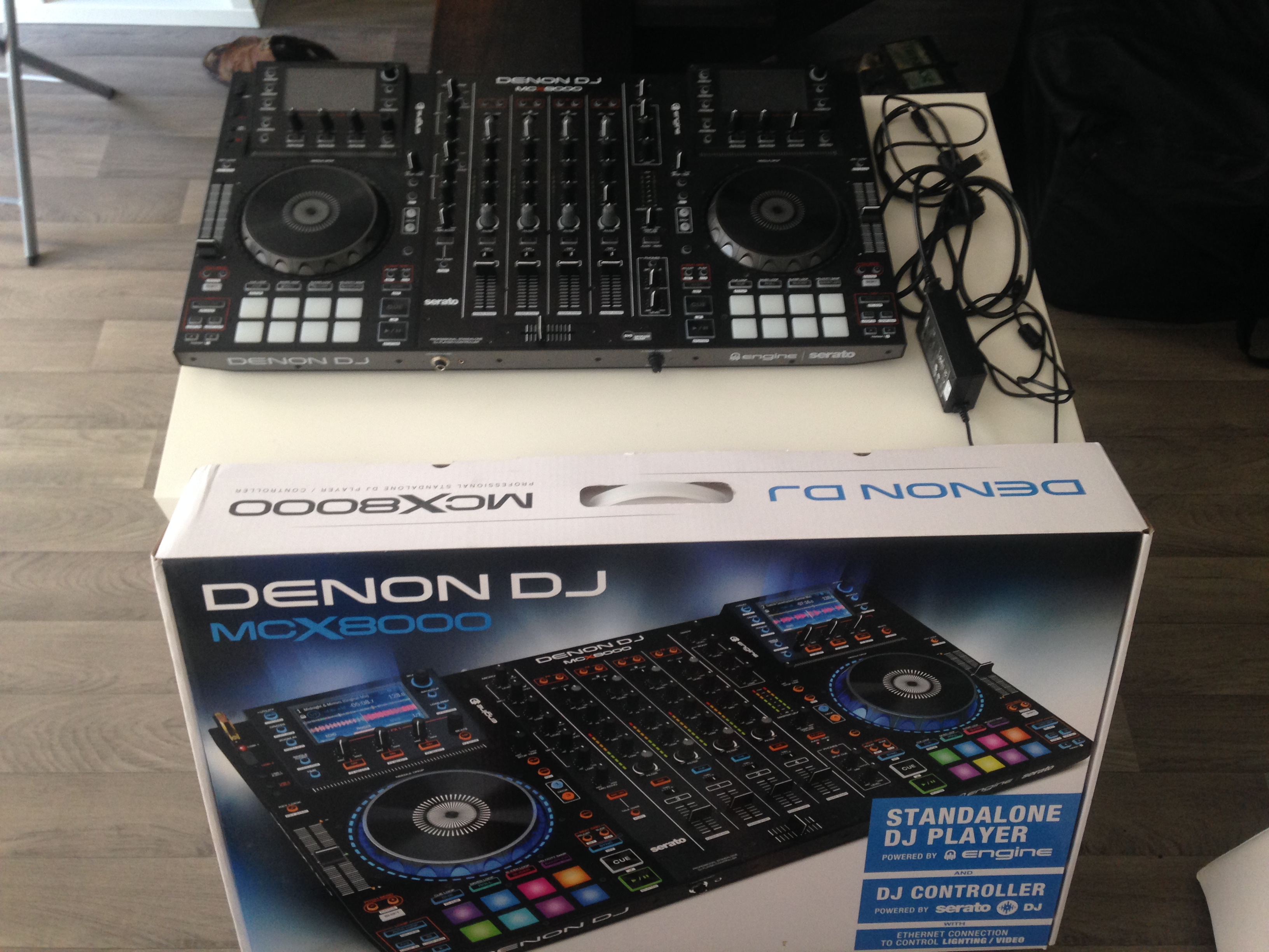 MCX8000 Denon DJ MCX8000 Audiofanzine