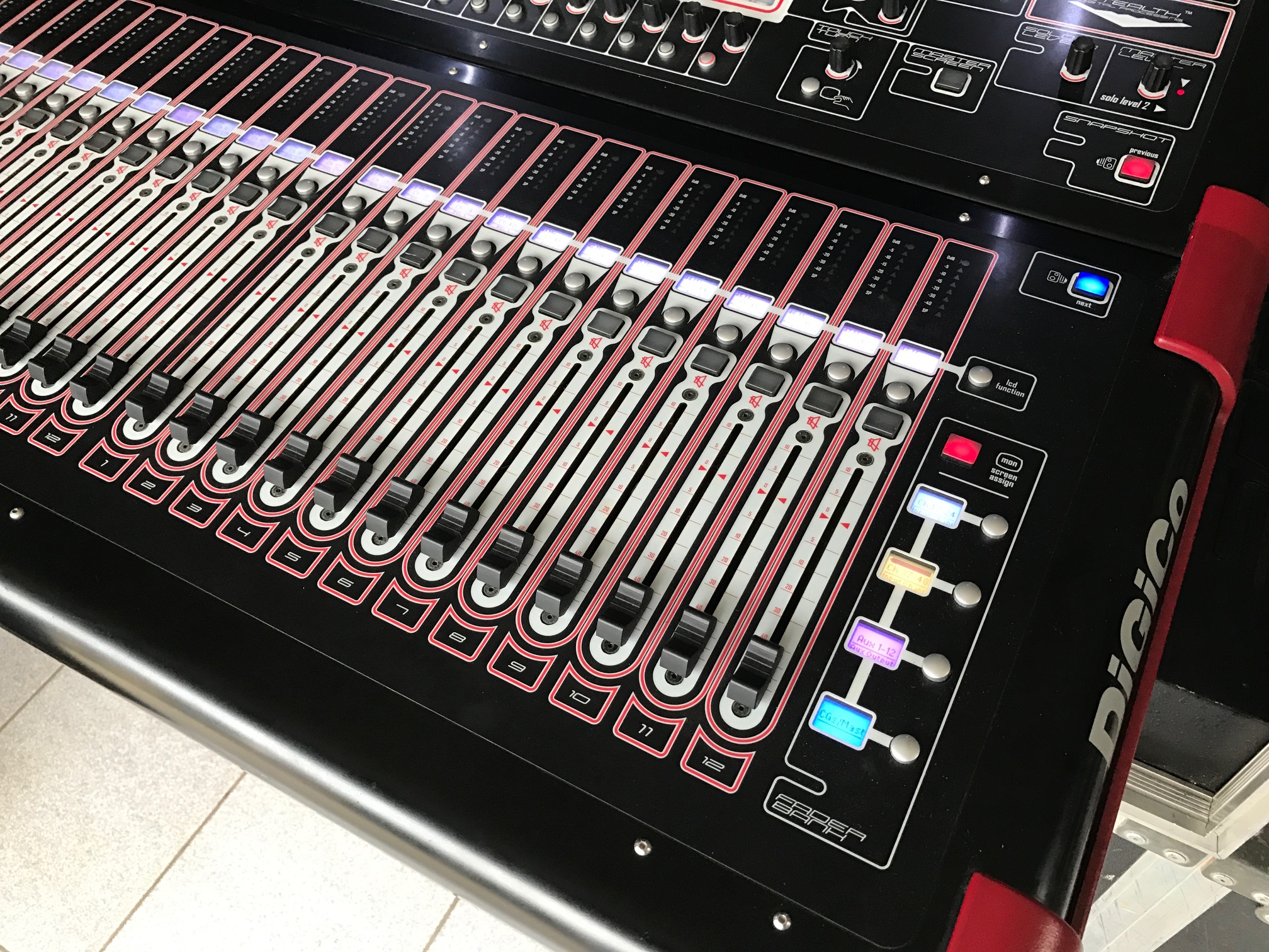 SD9 - DiGiCo SD9 - Audiofanzine