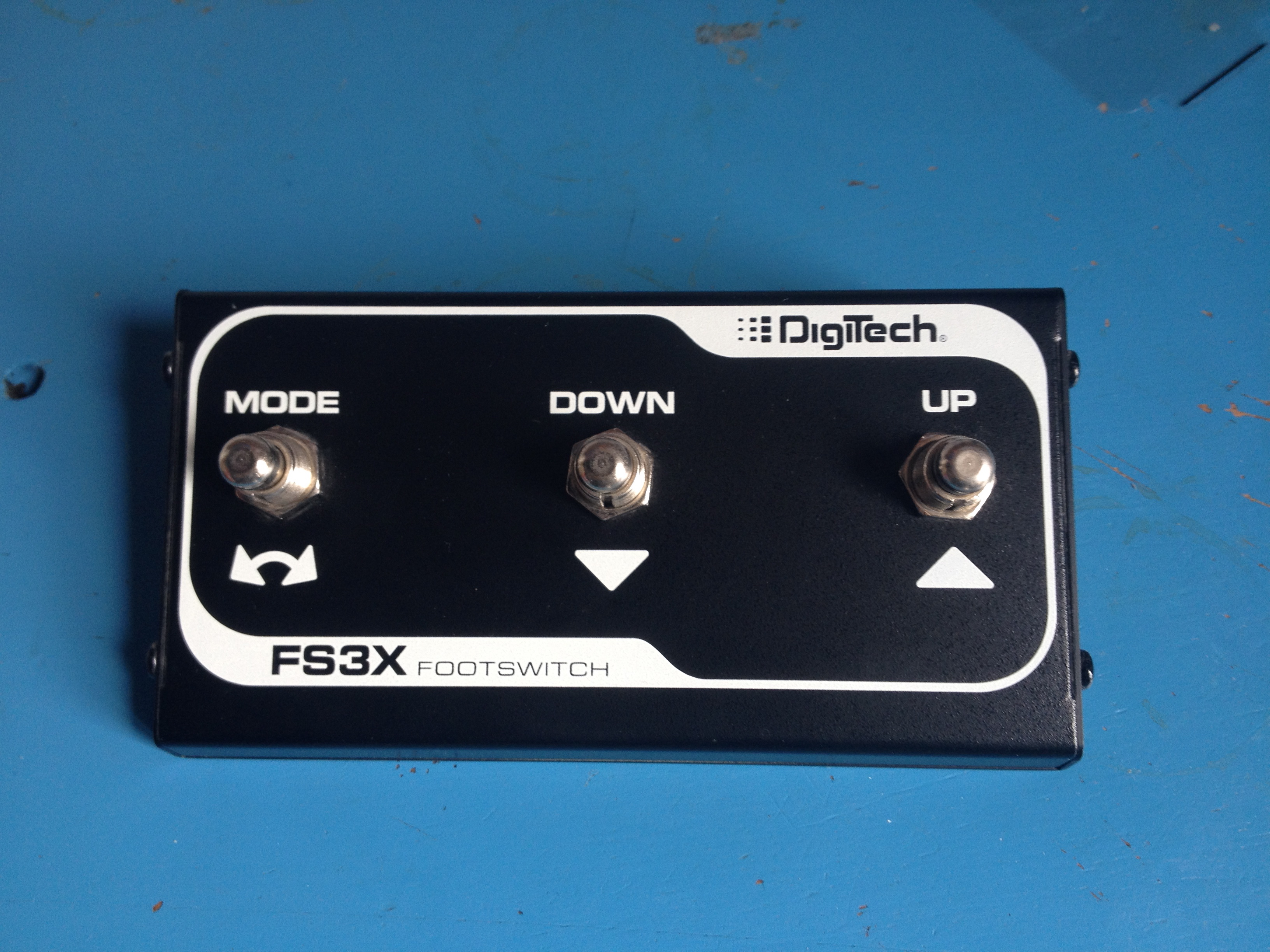 Photo DigiTech FS3X Footswitch DigiTech FS3X Footswitch (49008