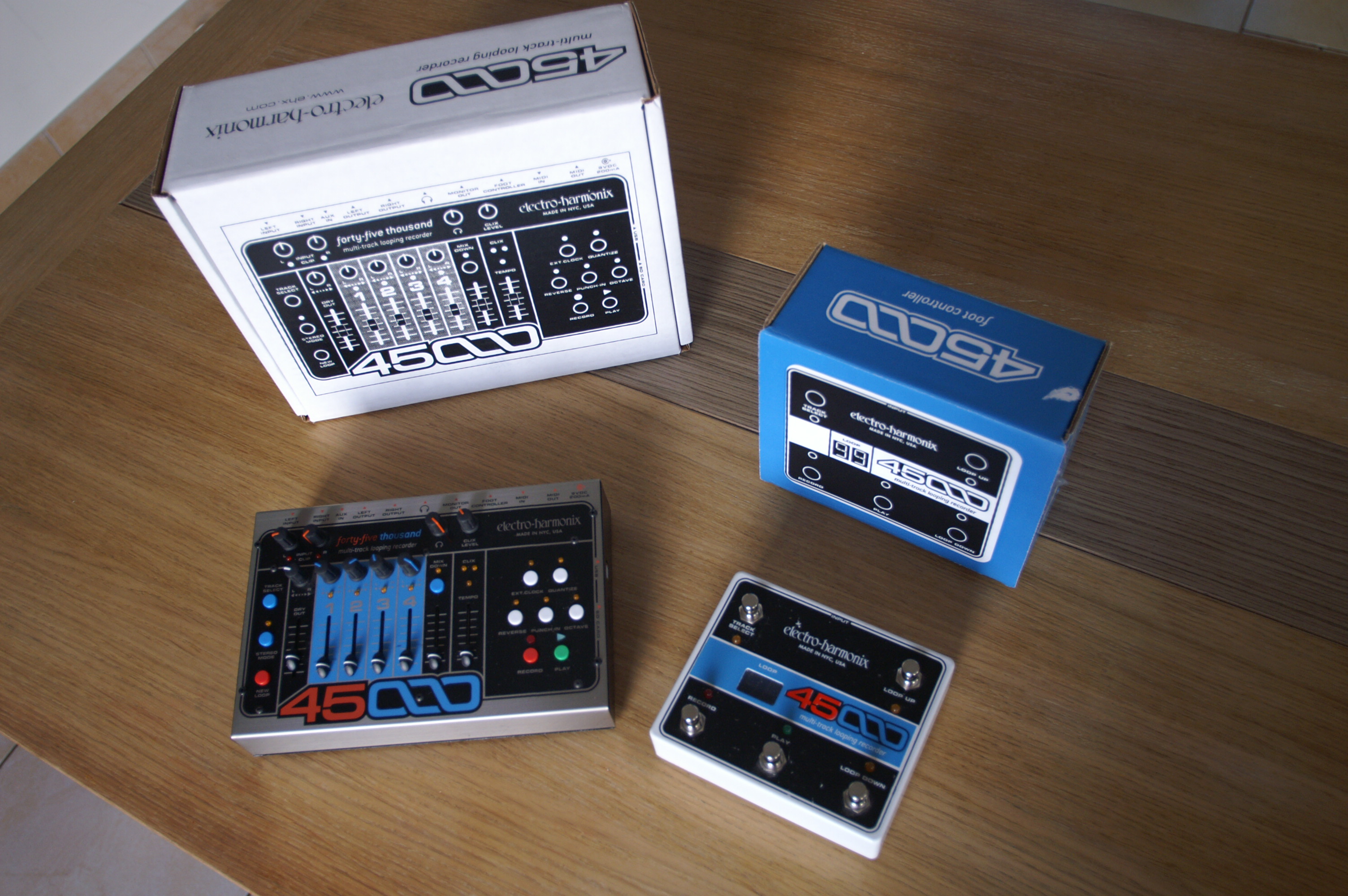 45000 Multi-Track Looping Recorder Electro-Harmonix - Audiofanzine