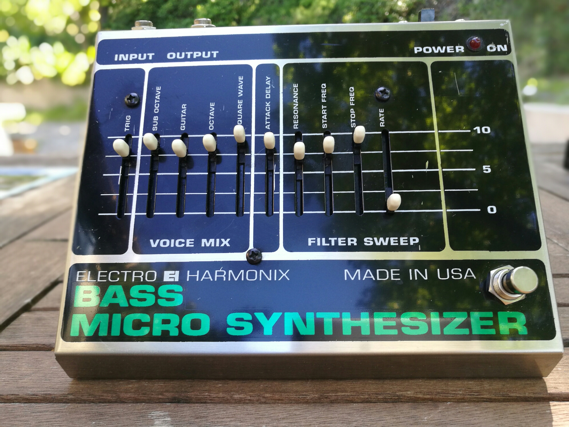 ElectroHarmonix Bass Micro Synth image (1760763) Audiofanzine