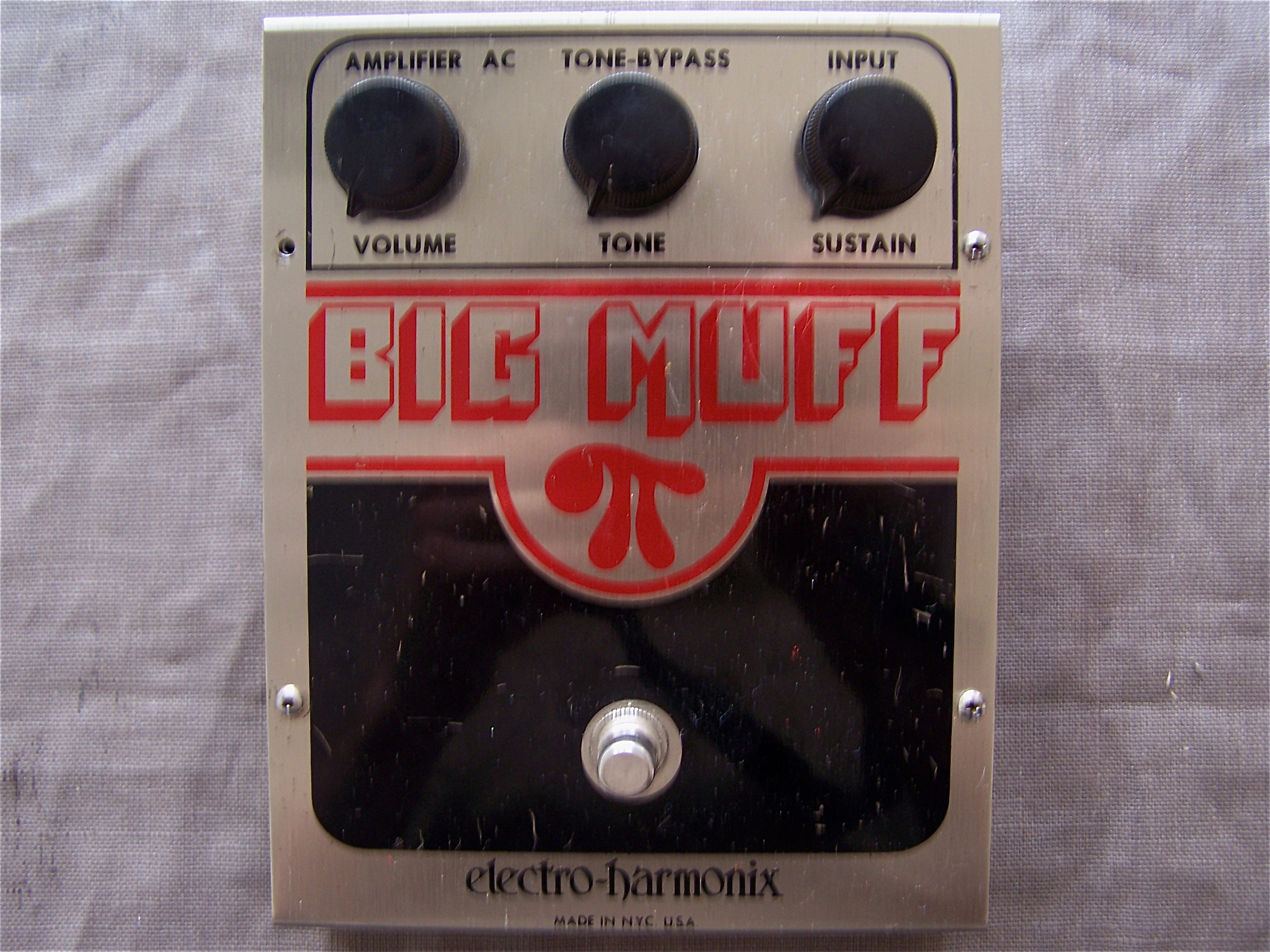 Electro Harmonix Big Muff Pi Vintage Image 425623 Audiofanzine