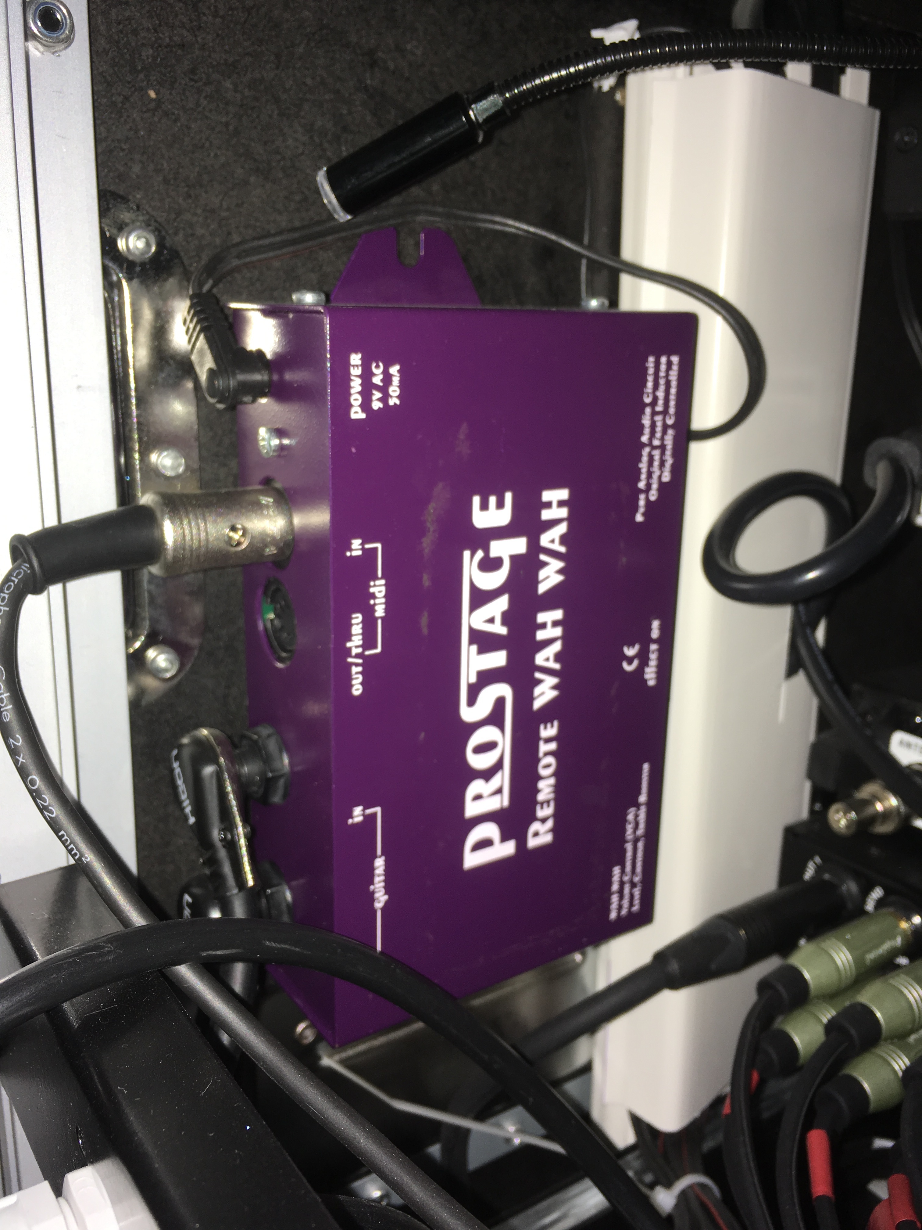 RAVISH SITAR - Electro-Harmonix Ravish Sitar - Audiofanzine